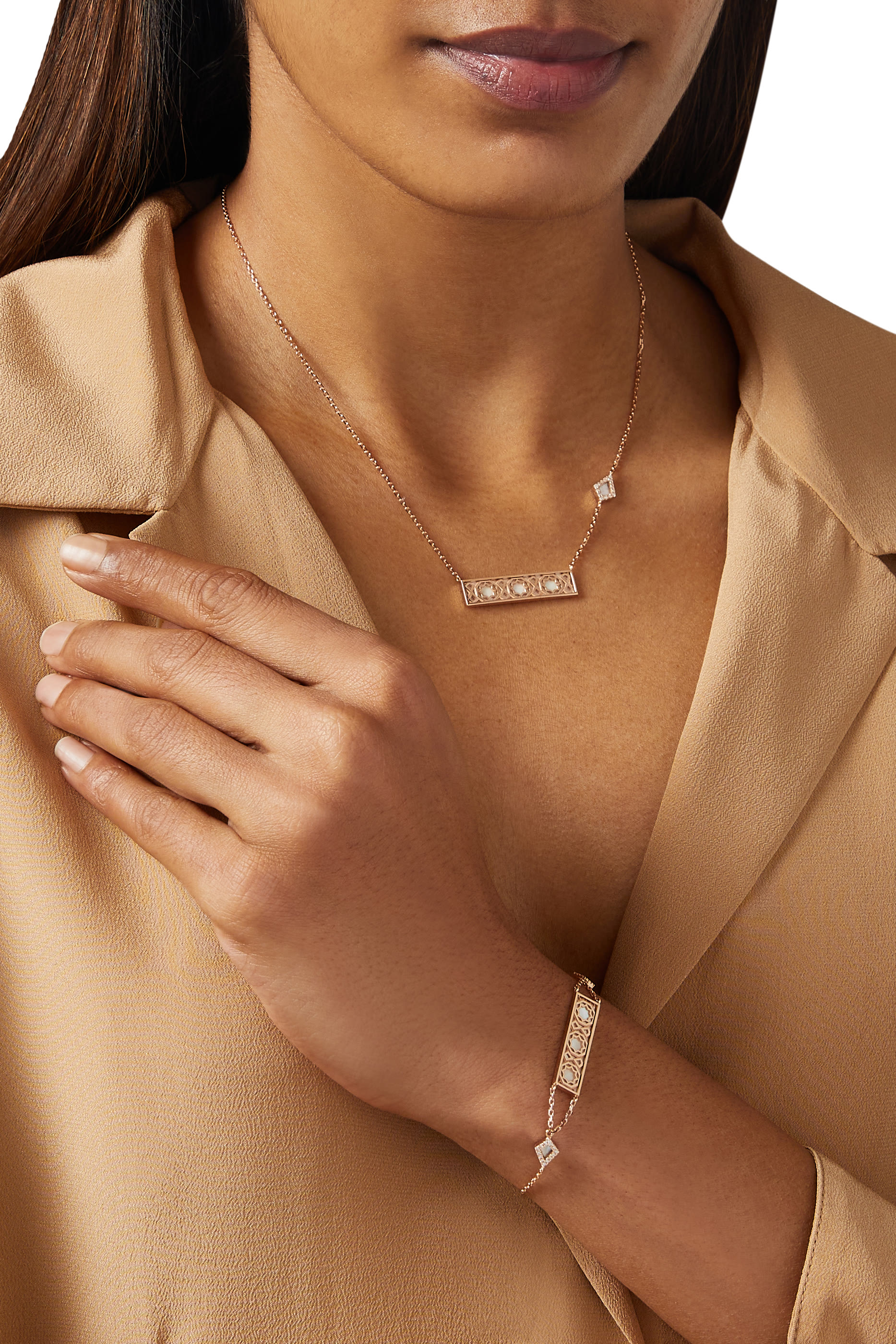 Oud Turath Necklace, 18k Pink Gold & Mother-of-Pearl, Diamonds