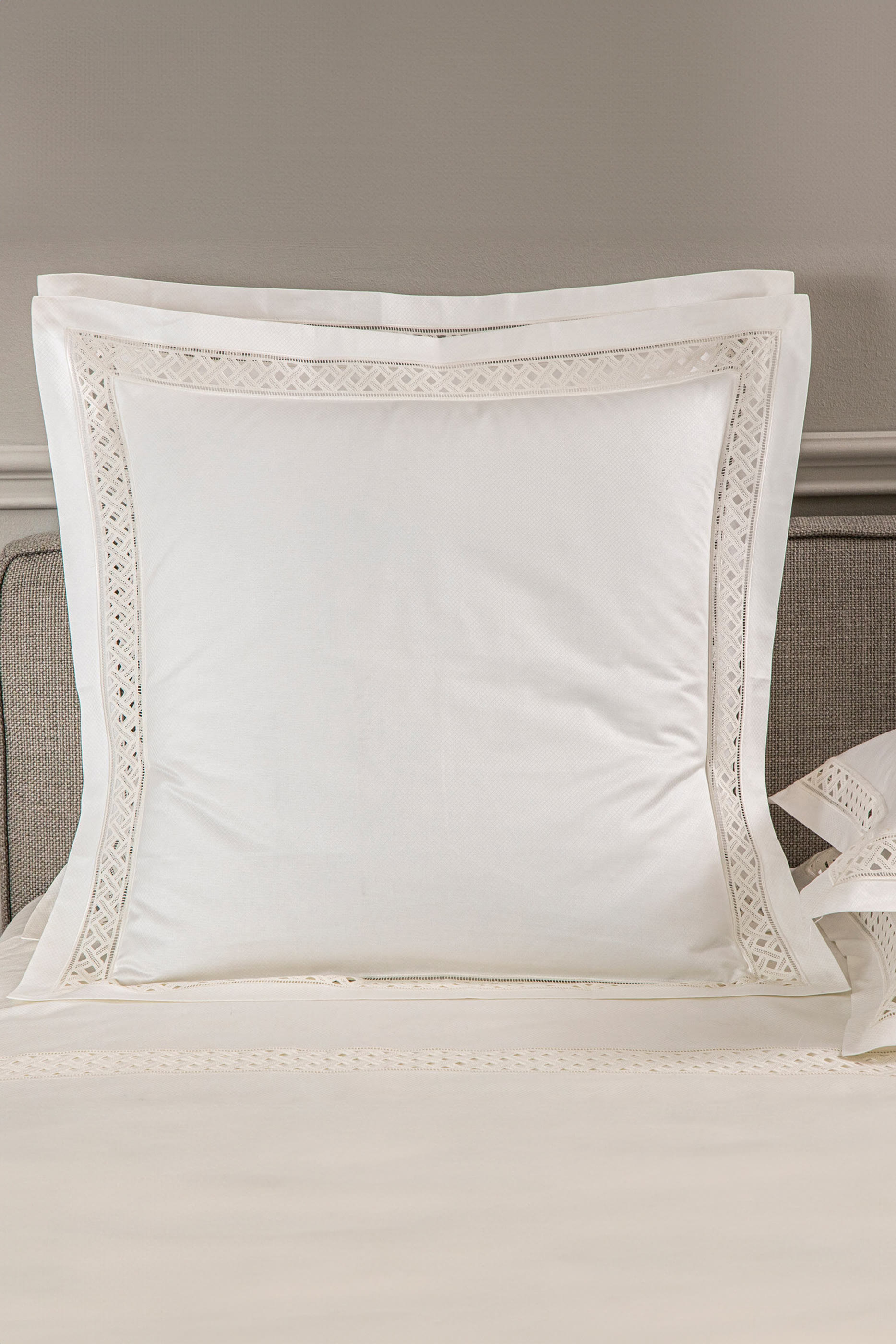 Lozenge Lace Pillow Sham
