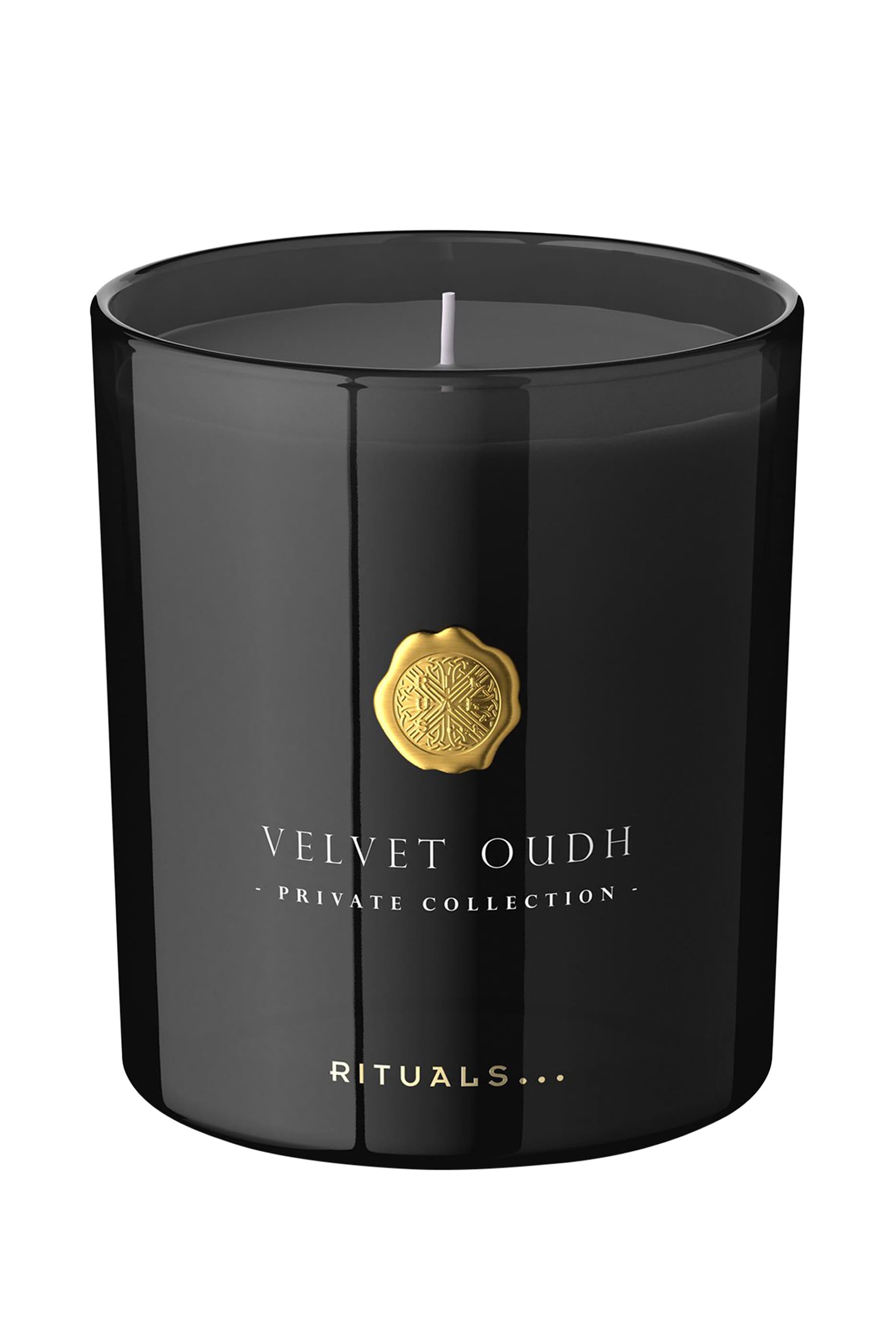 Velvet Oudh Scented Candle