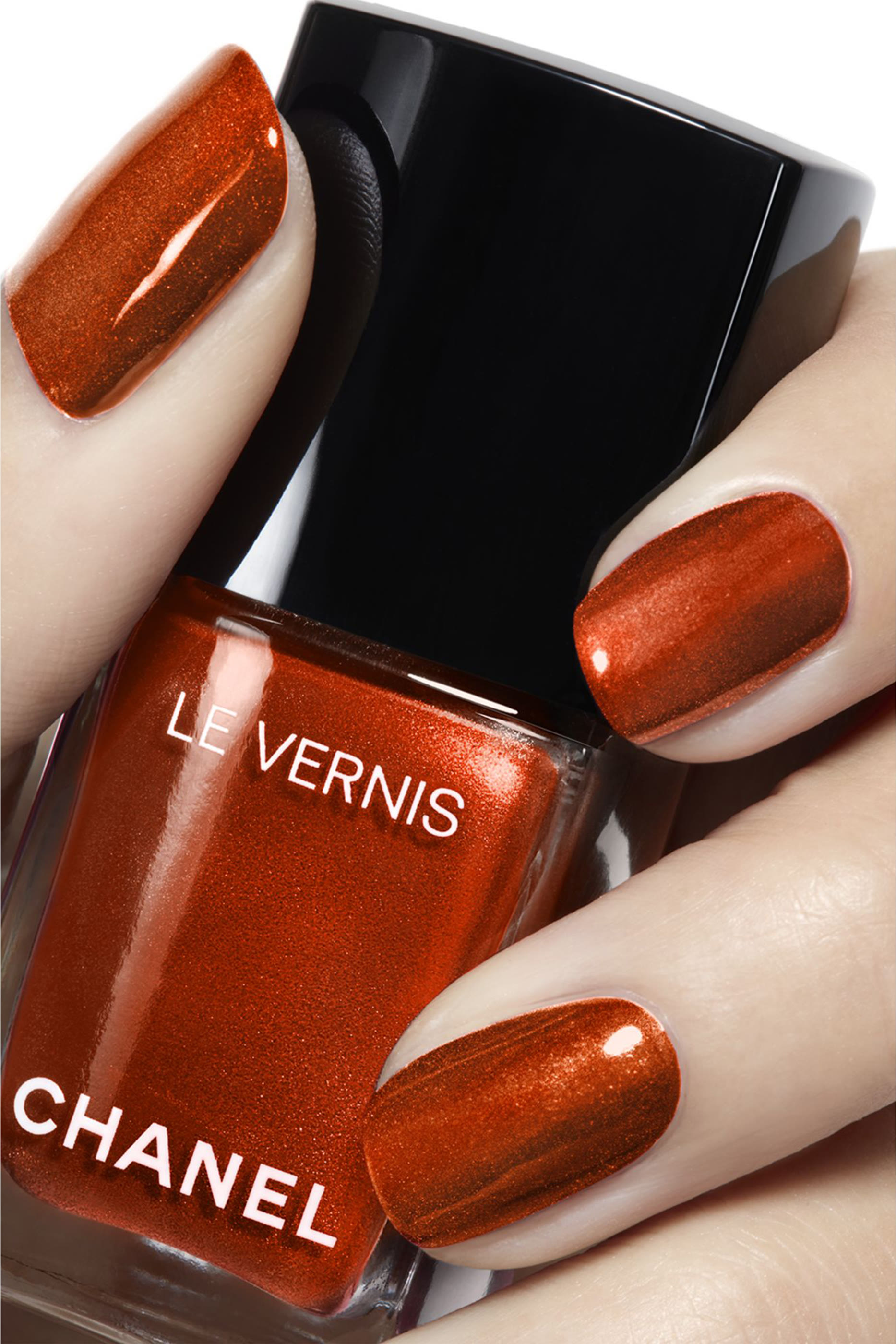 Le Vernis Longwear Nail Colour