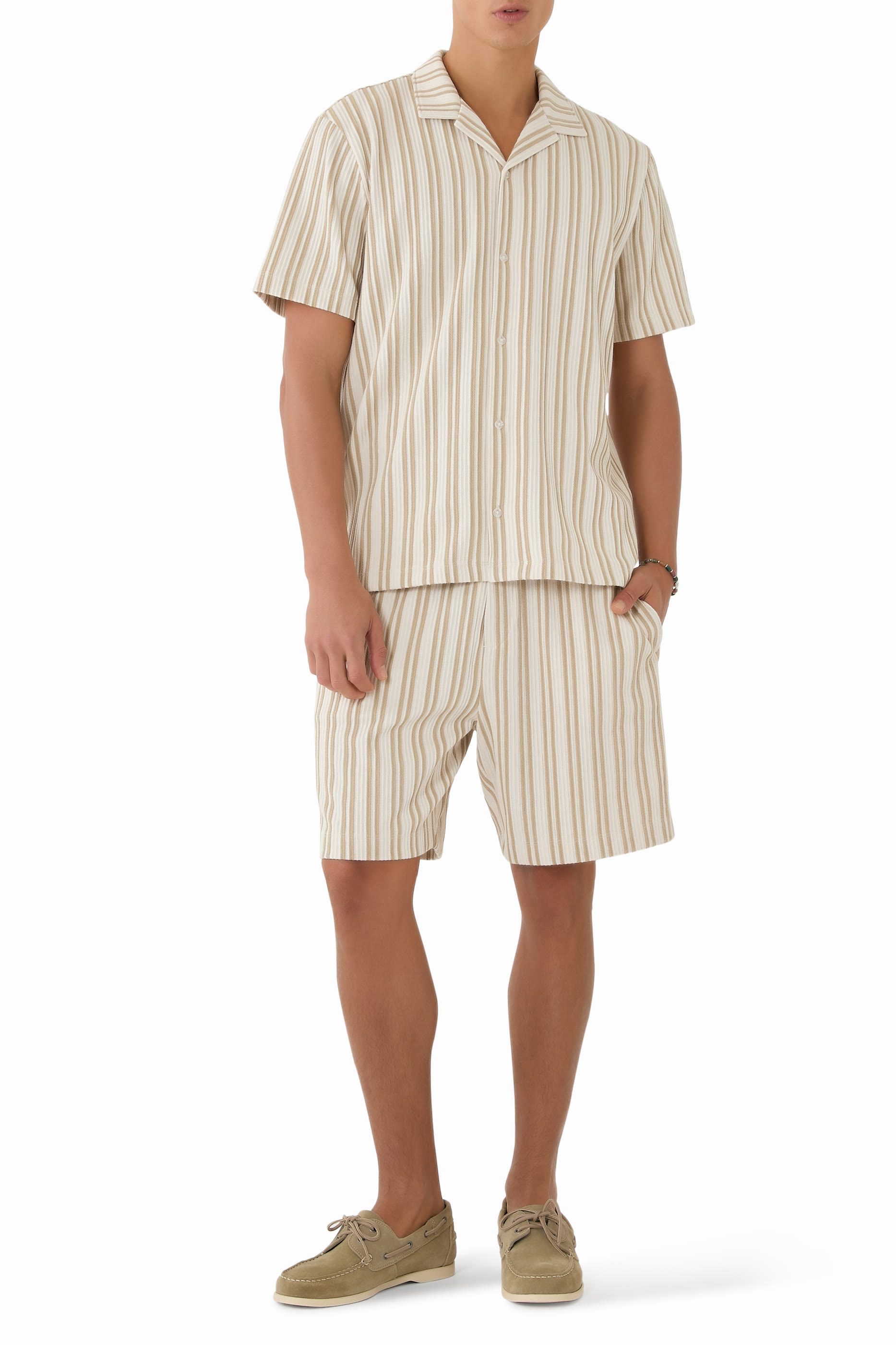  Jacquard Stripe Button-Front Shirt