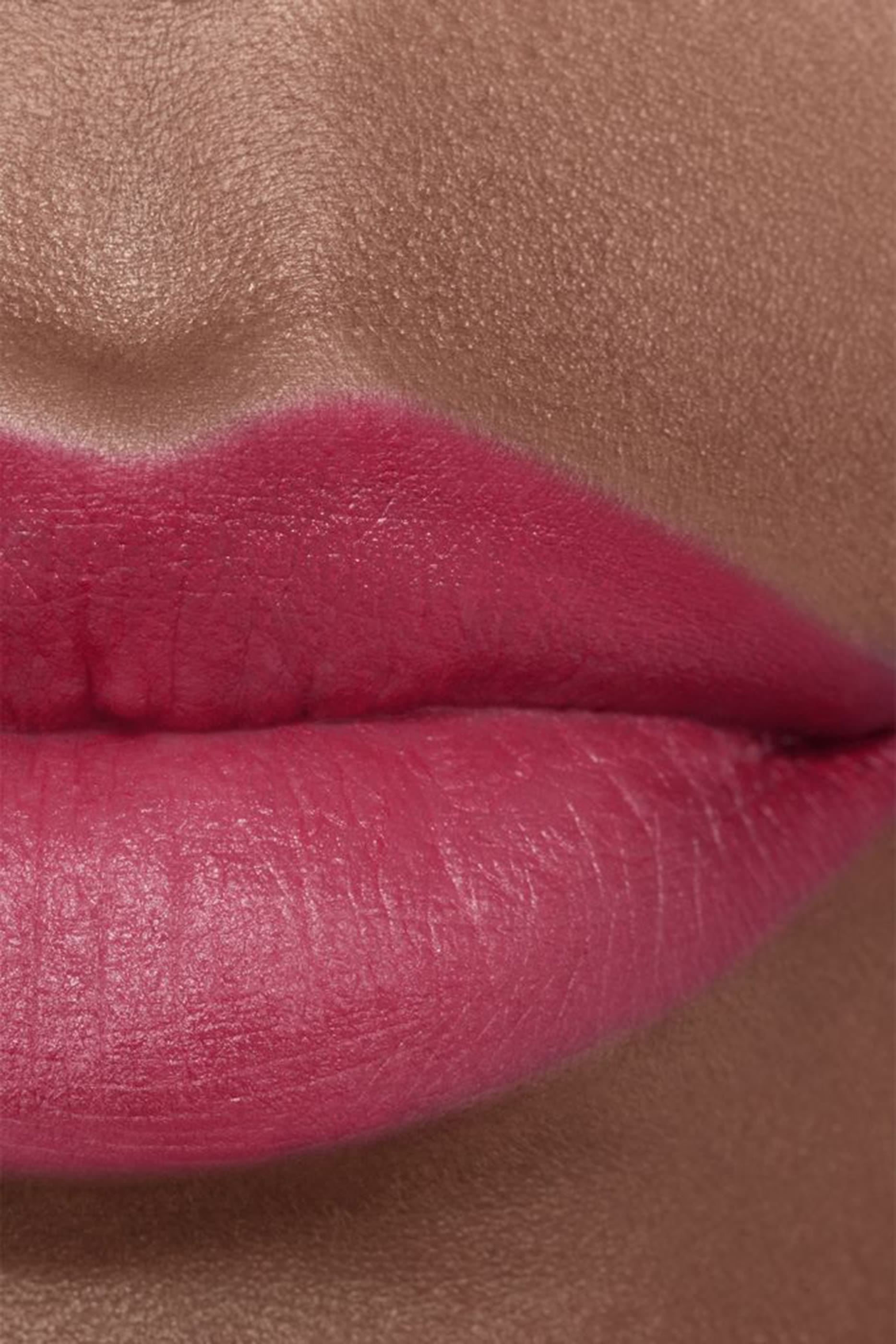 Rouge Allure Velvet Luminous Matte Lip Colour