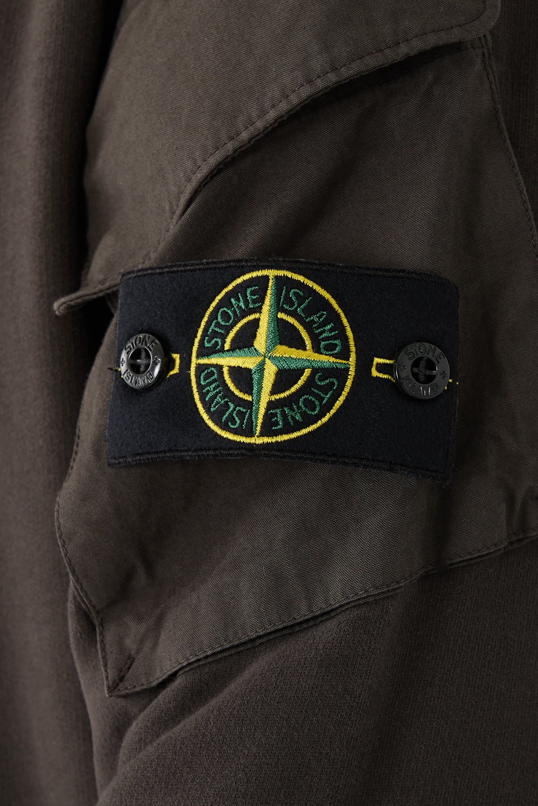 Brushed Organic Cotton Fleece Crewneck Sweatshirt with Sleeve Pockets