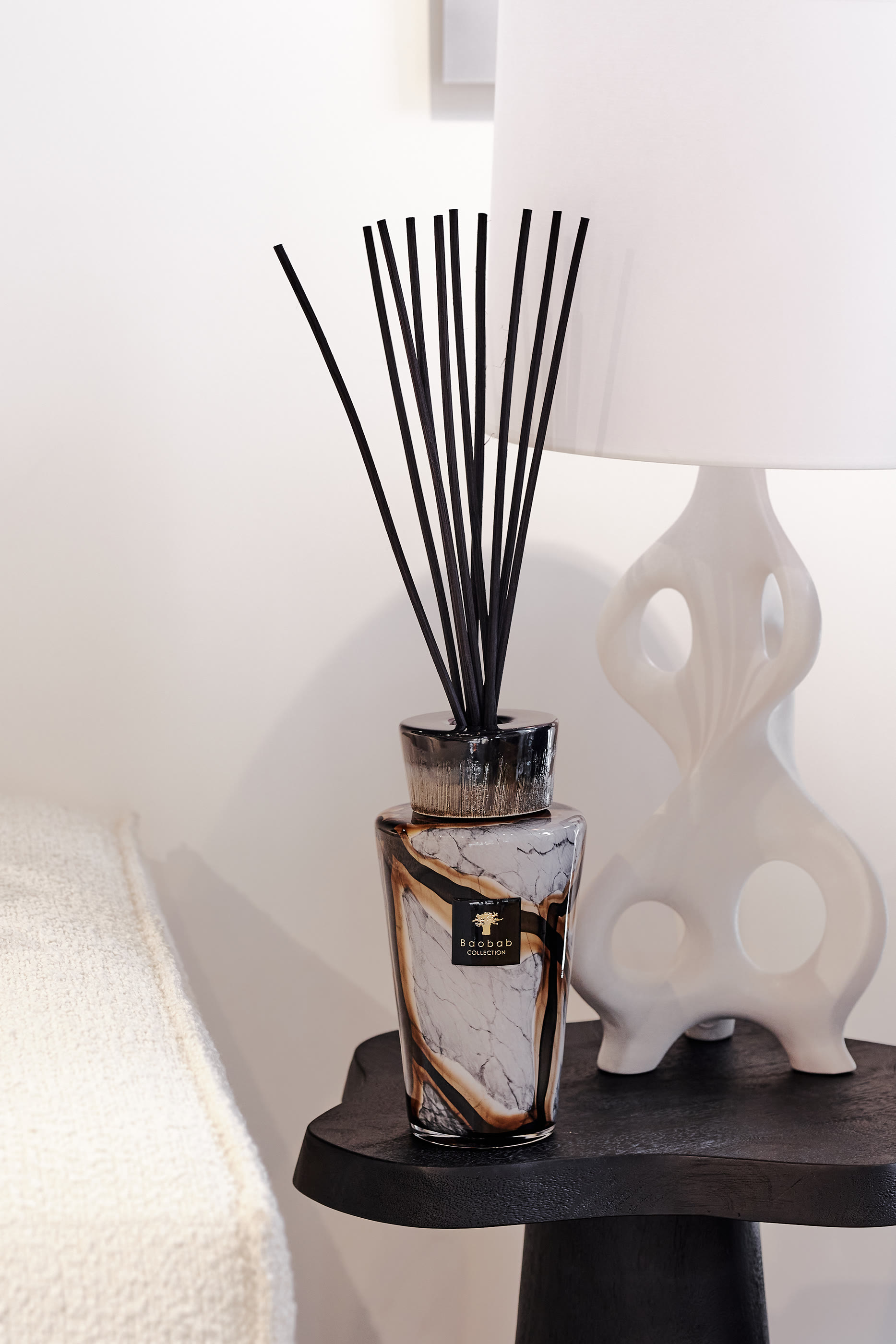 Totem  Stones Marble Luxury Bottle Diffuser Medium