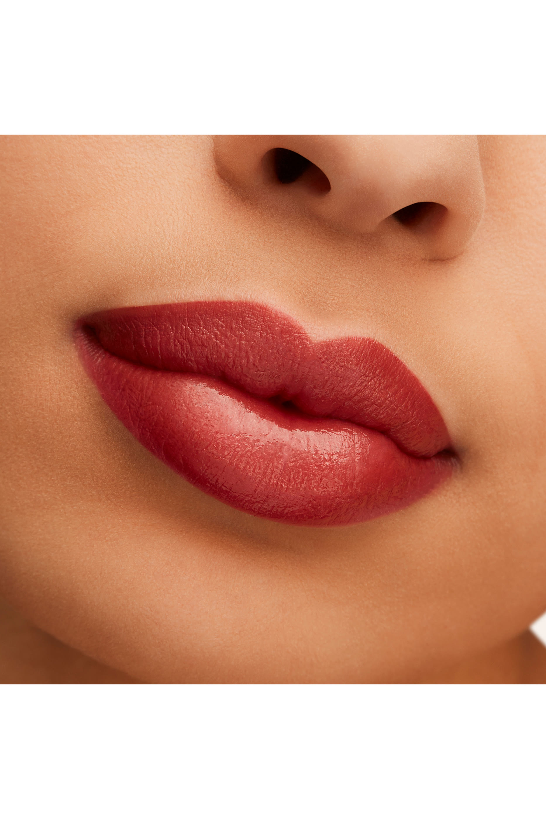 Lustreglass Sheer-Shine Lipstick 