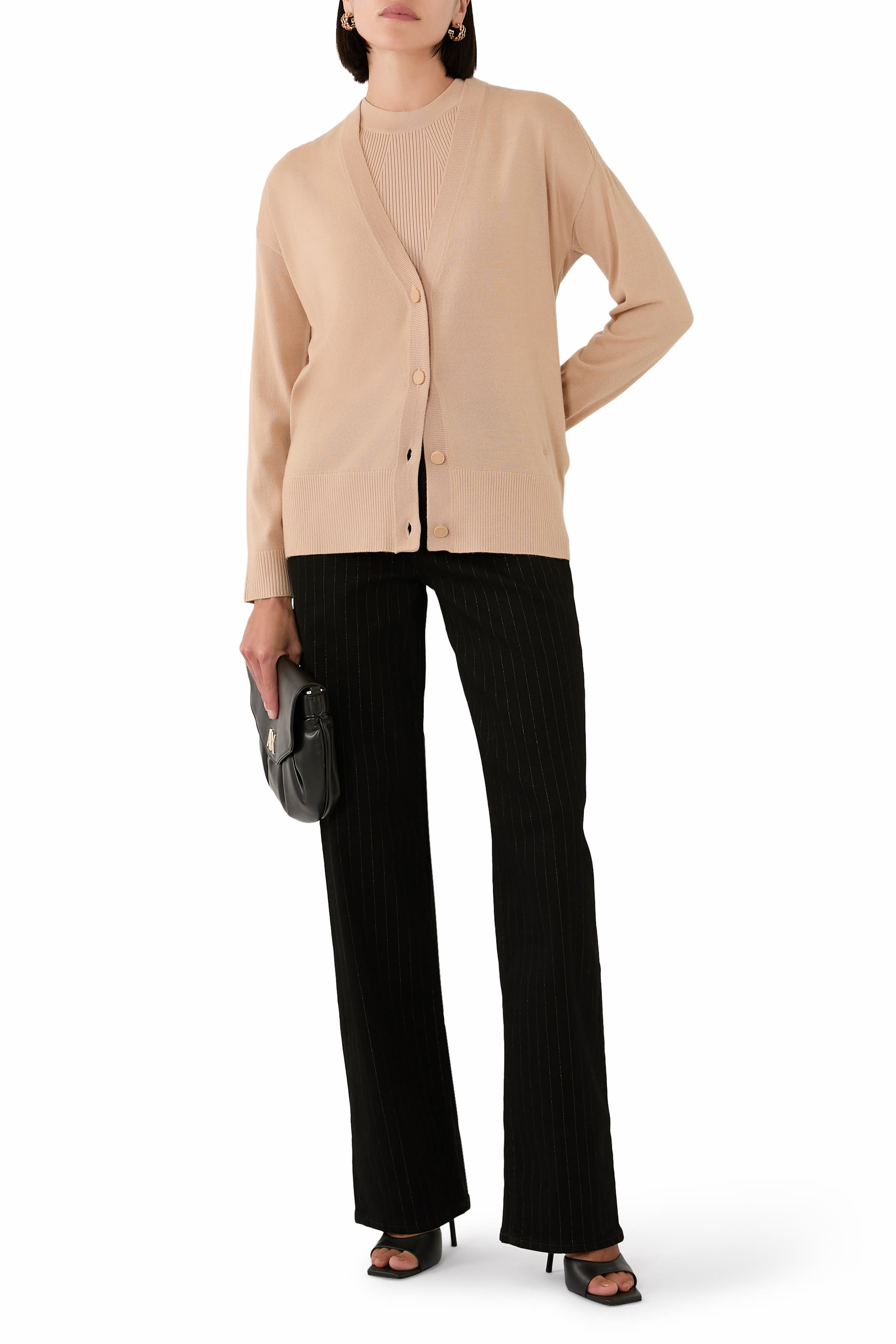 Salin de Giraud V-Neck Cardigan