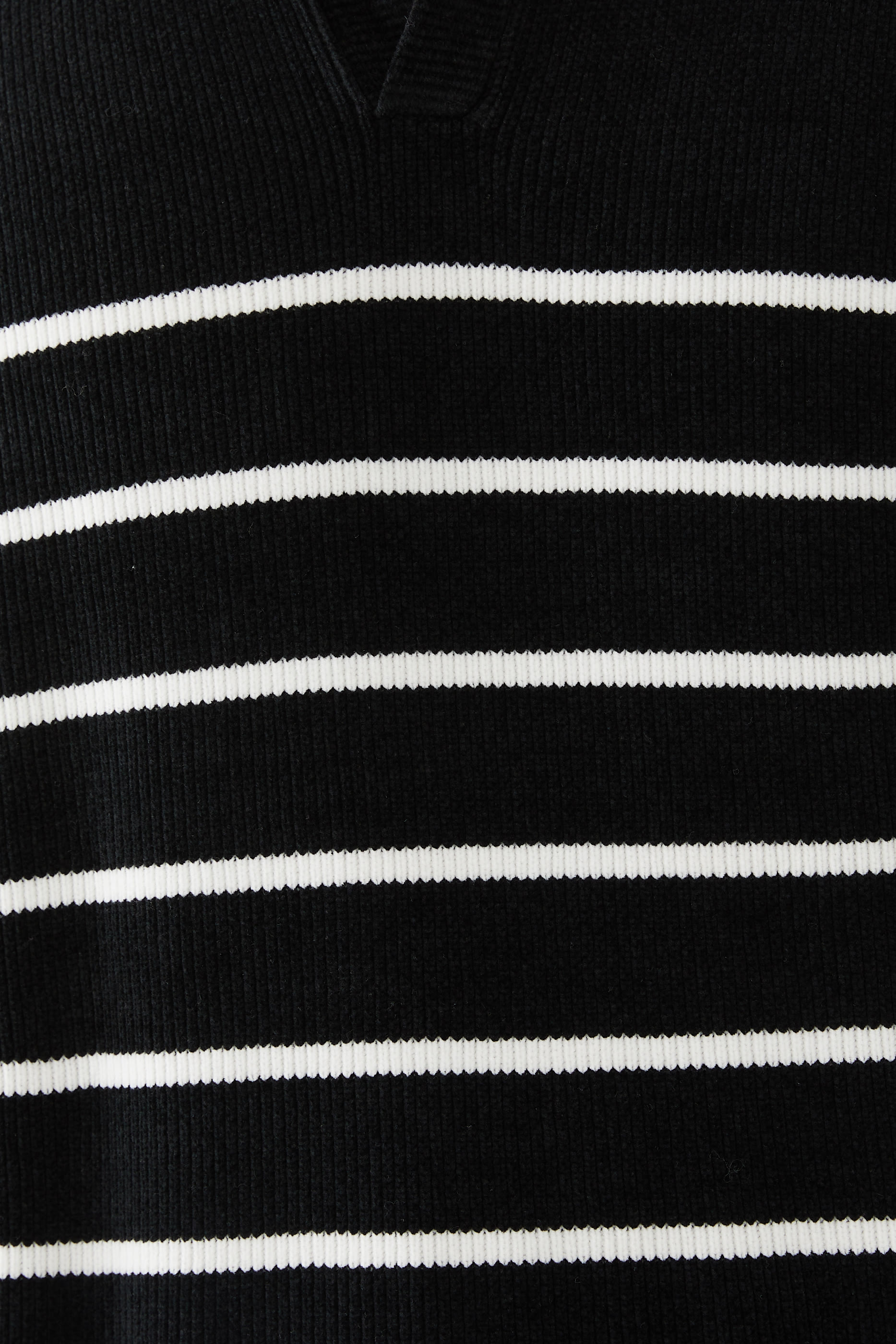 Mole Yarn Stripe Skipper Knit Polo