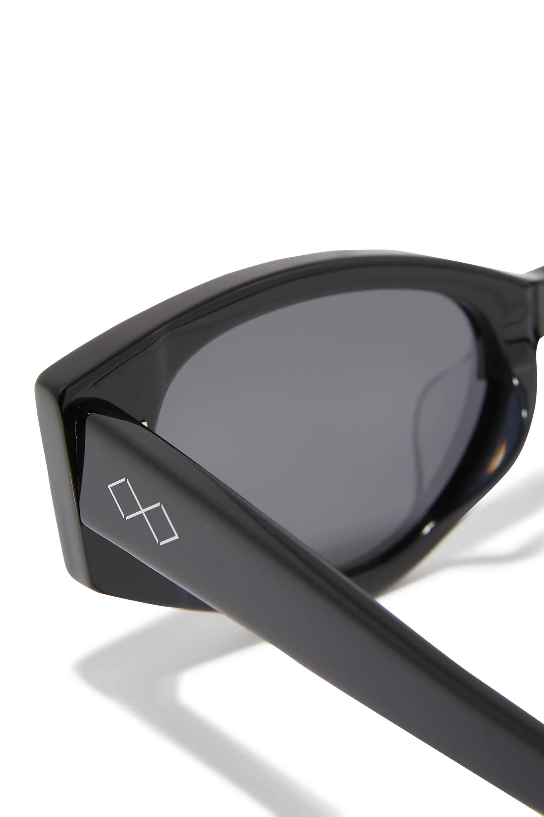 Dixy Cat-Eye Sunglasses