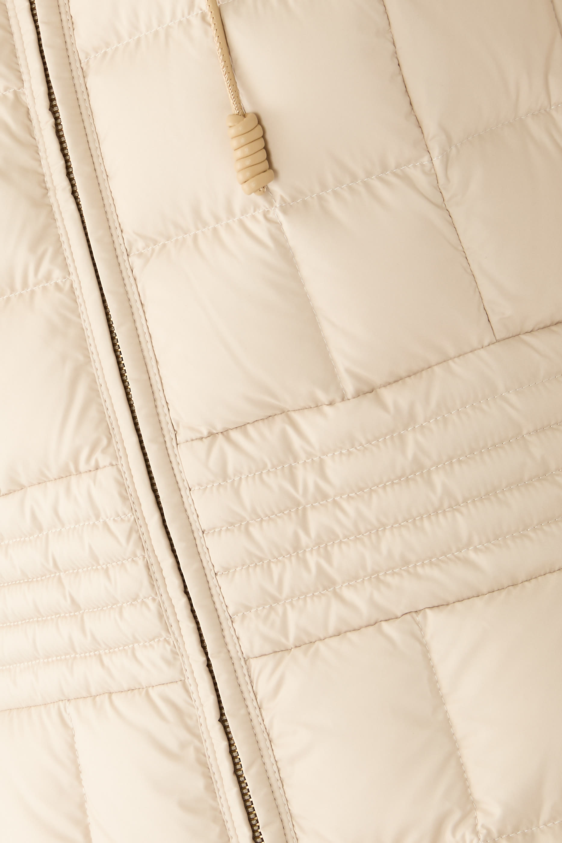 Engoulevent Square Quilted Hooded Short Down Jacket