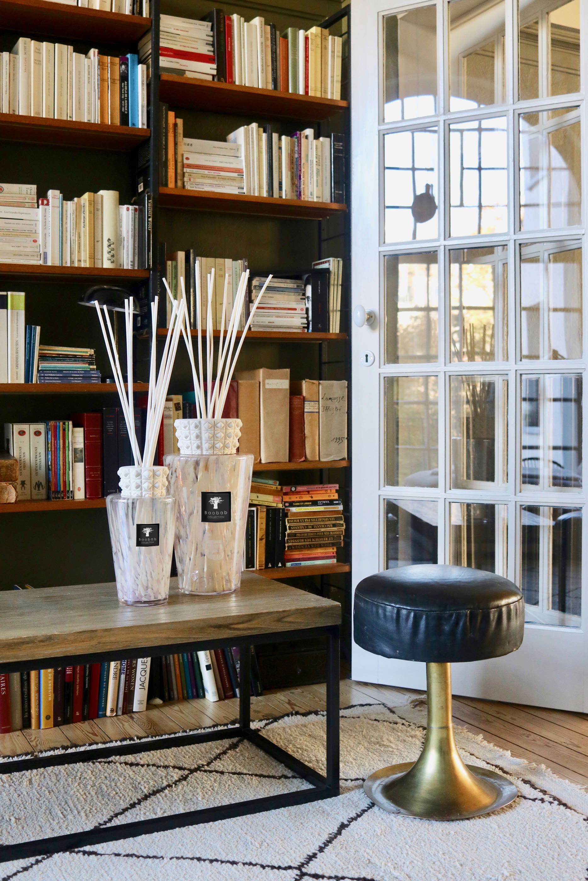 Totem  White Pearls Luxury Bottle Diffuser Medium