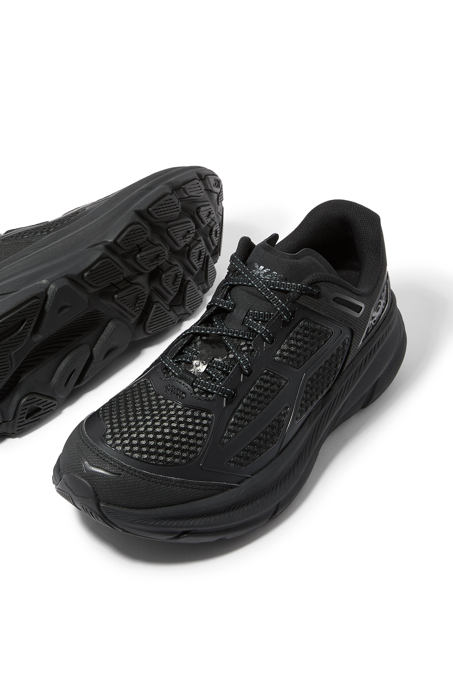 Clifton Running Sneakers