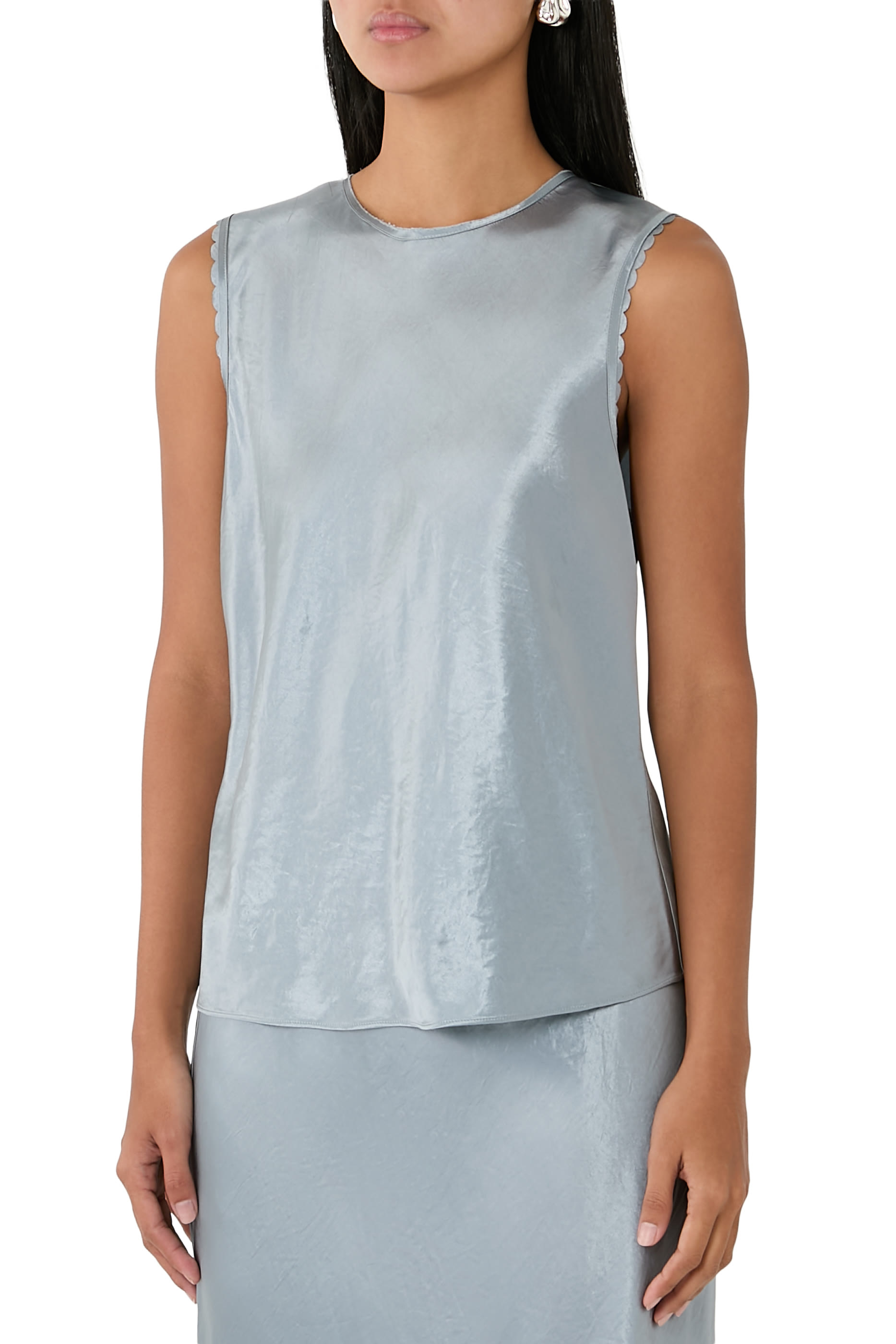 Scallop Sleeveless Shell Top