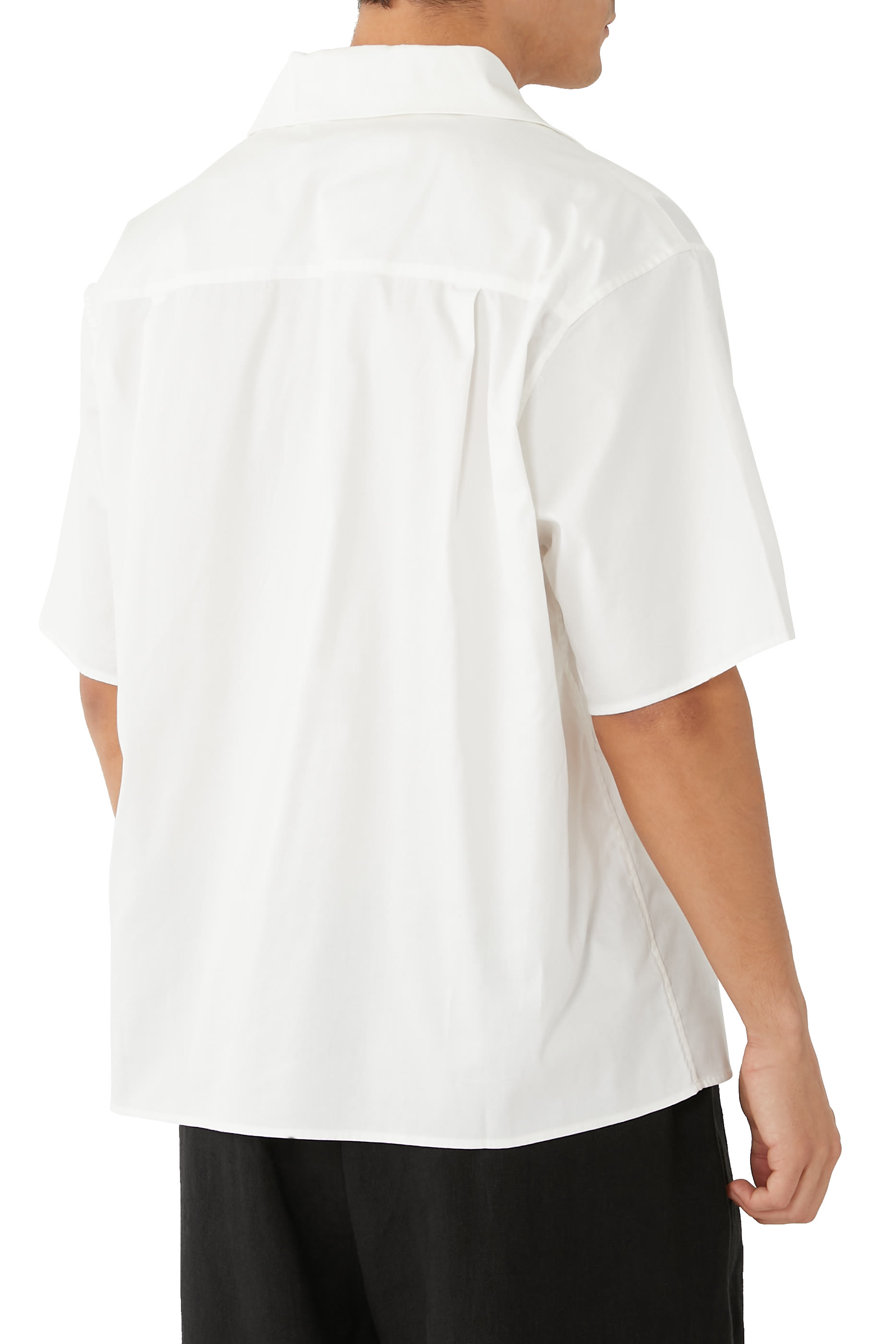 Spread Collar Short Sleeve Shirt