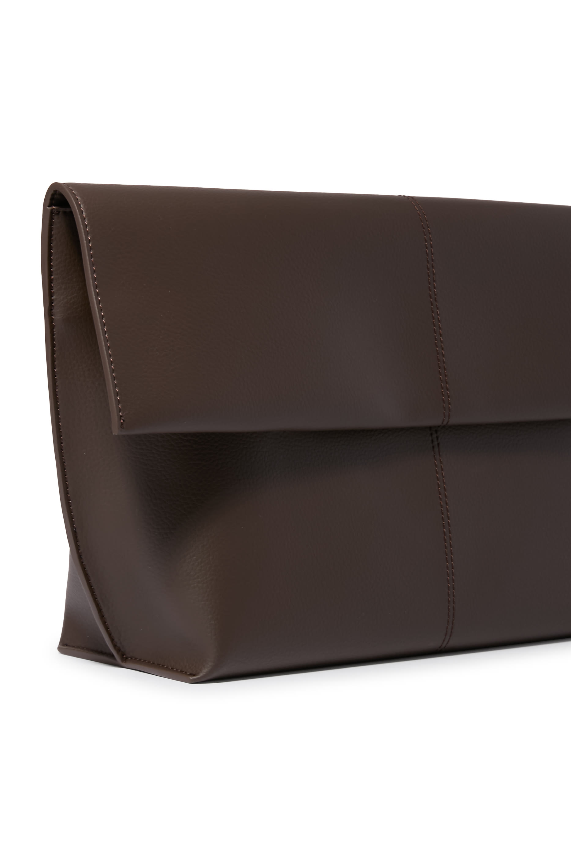 Seamed Clutch