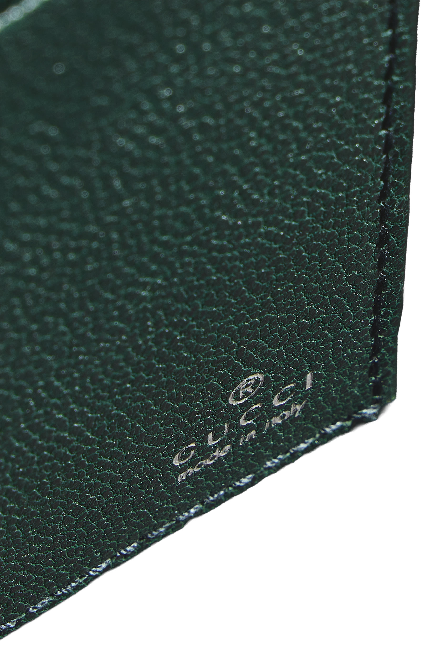 Essence Classic Card Case