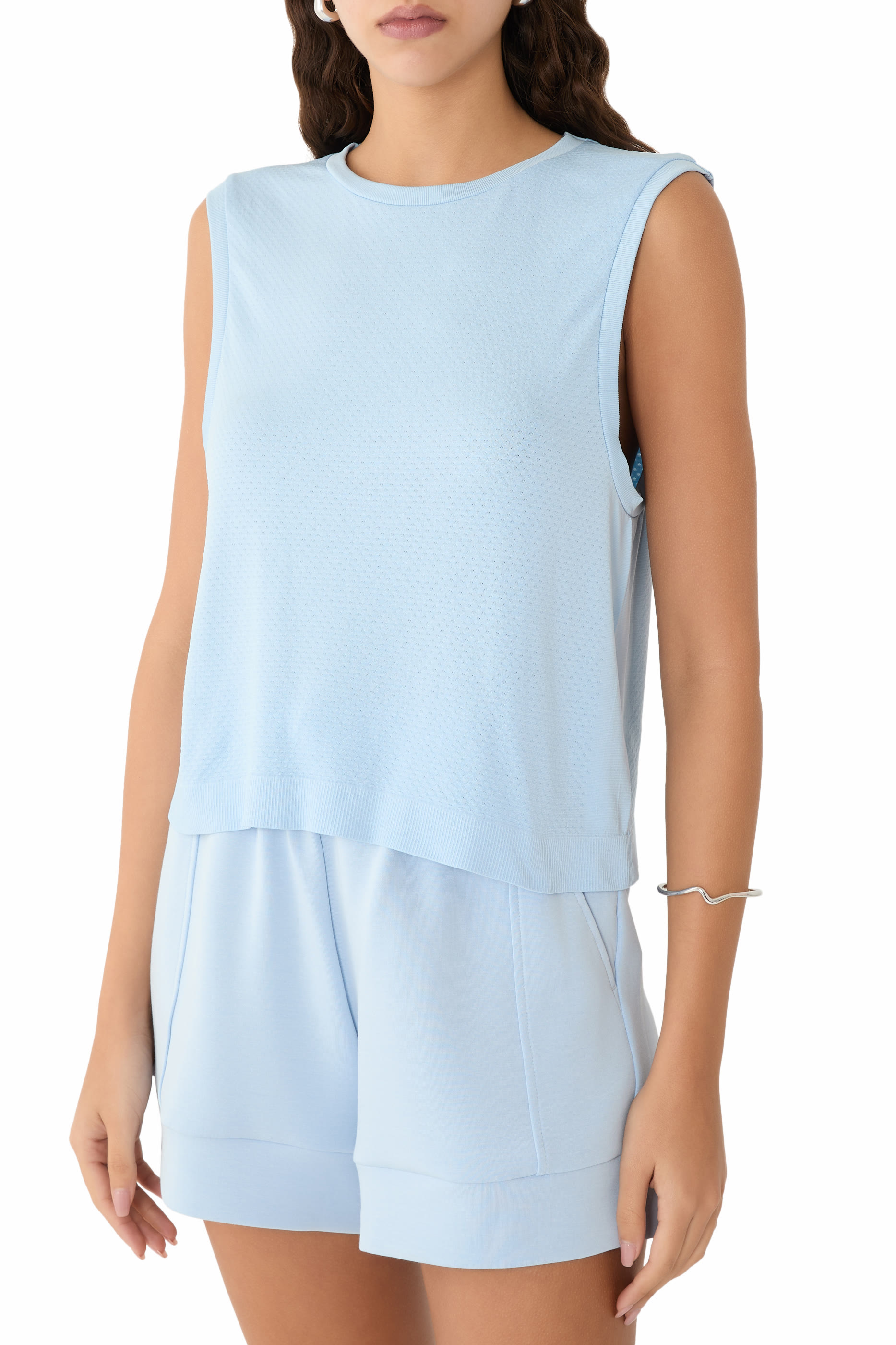 Page Seamless Crop Tank