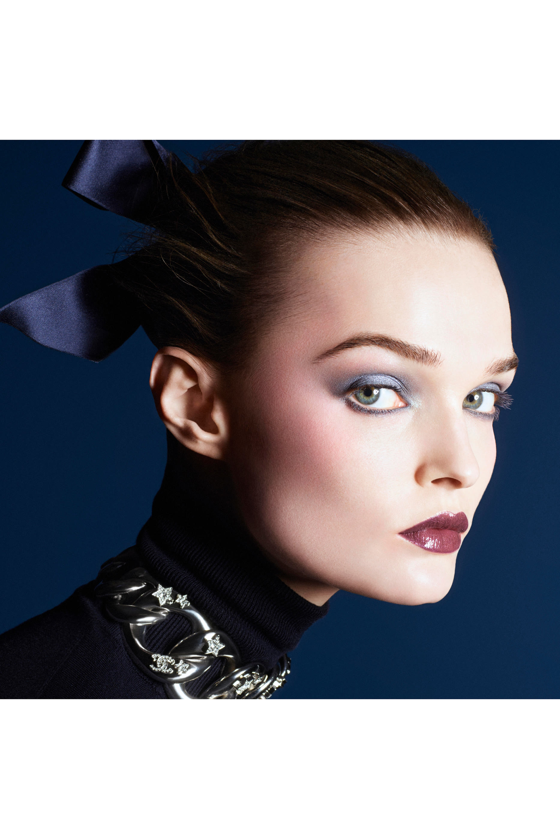 Les Signes De Chanel Illuminating Powder Blush