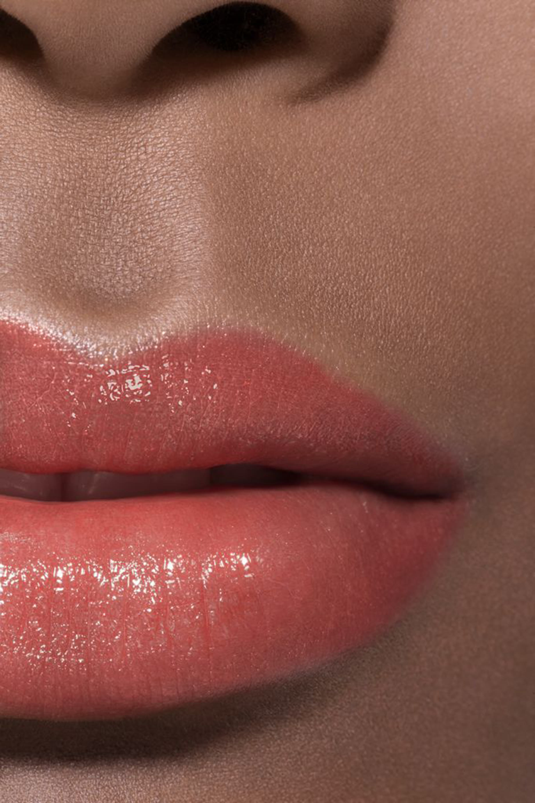 ROUGE COCO BAUME A Hydrating Tinted Lip Balm