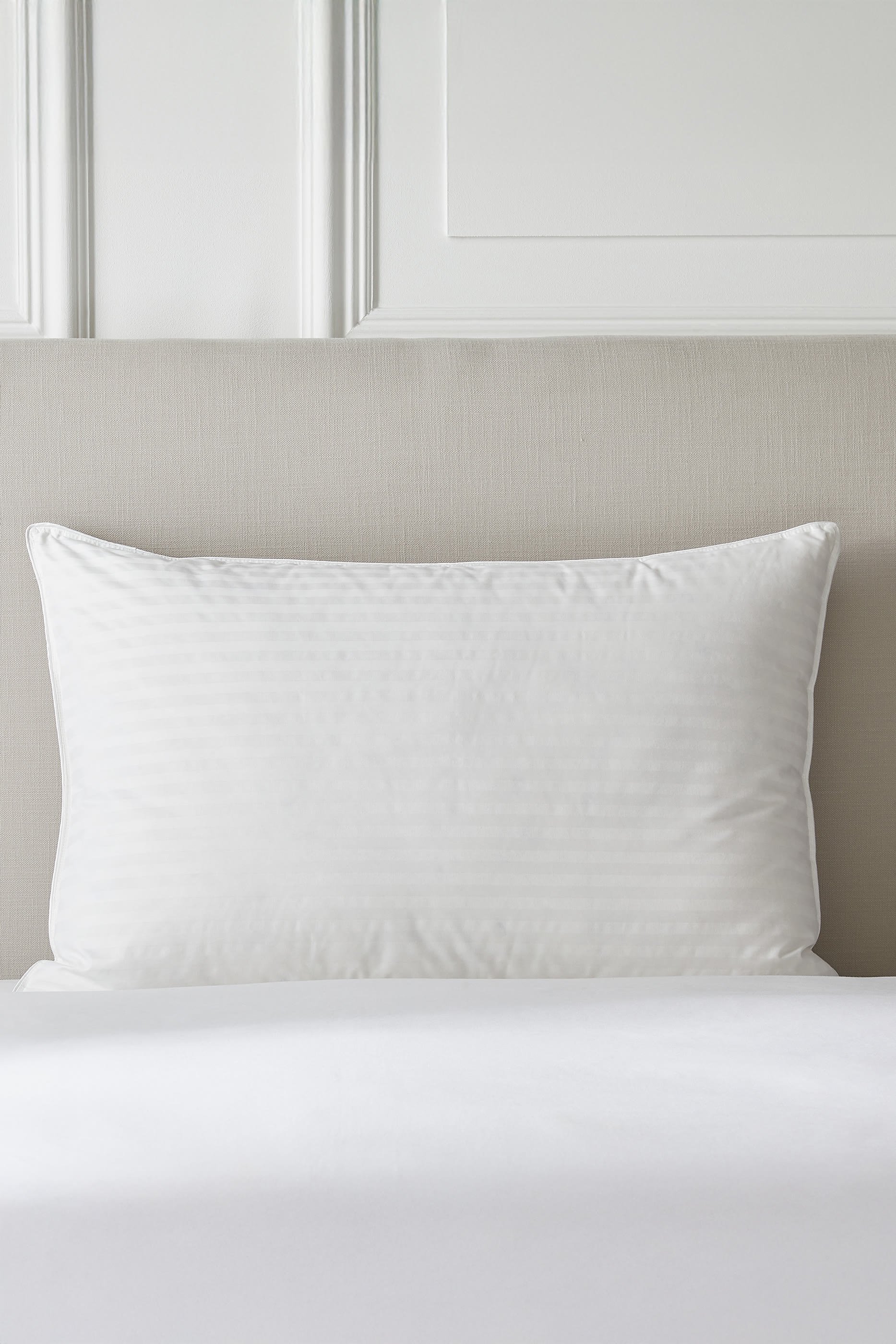 Luxury Hungarian Goose Down Pillow, Soft Support