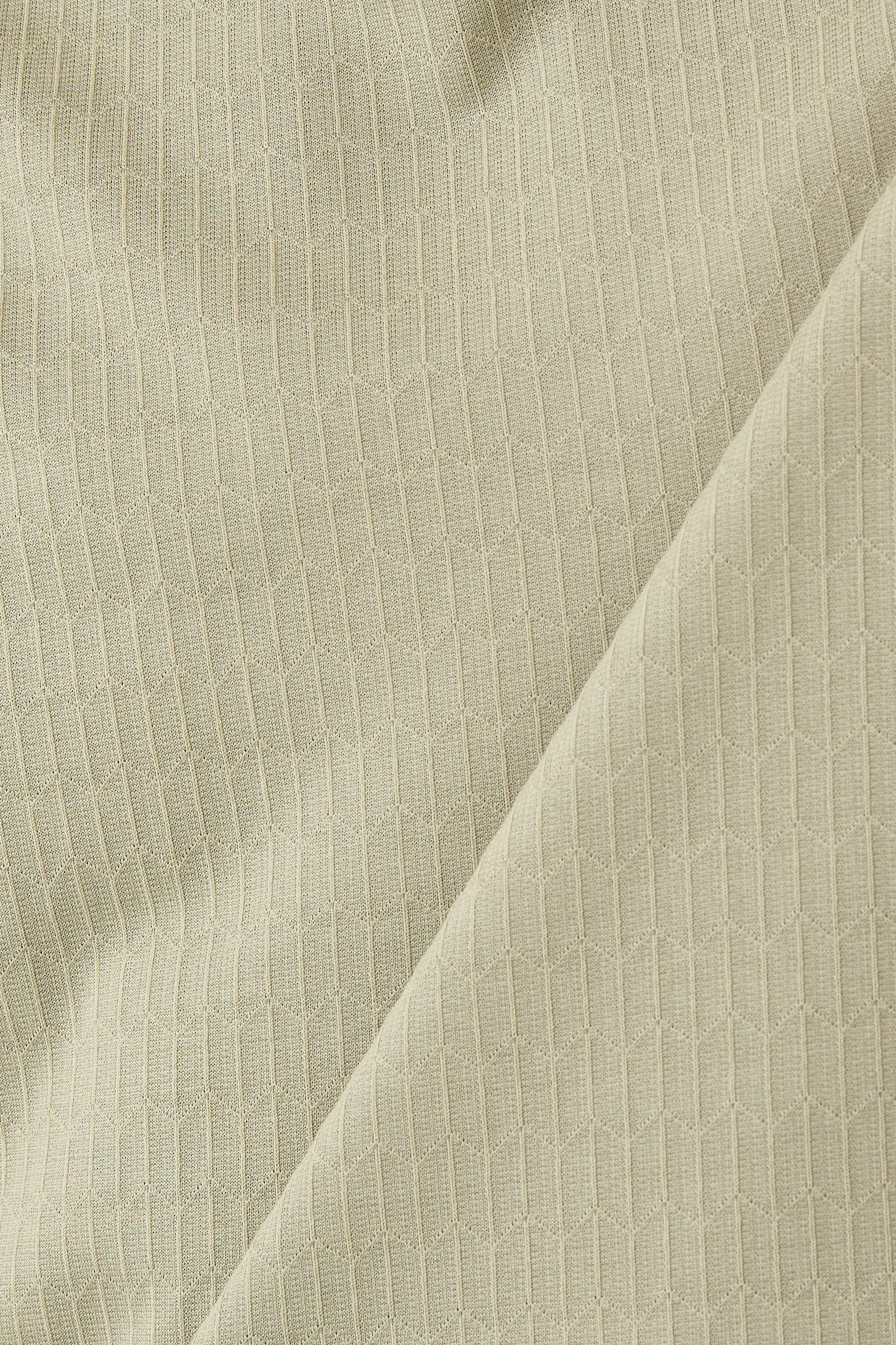  Short Sleeves T-Shirt 