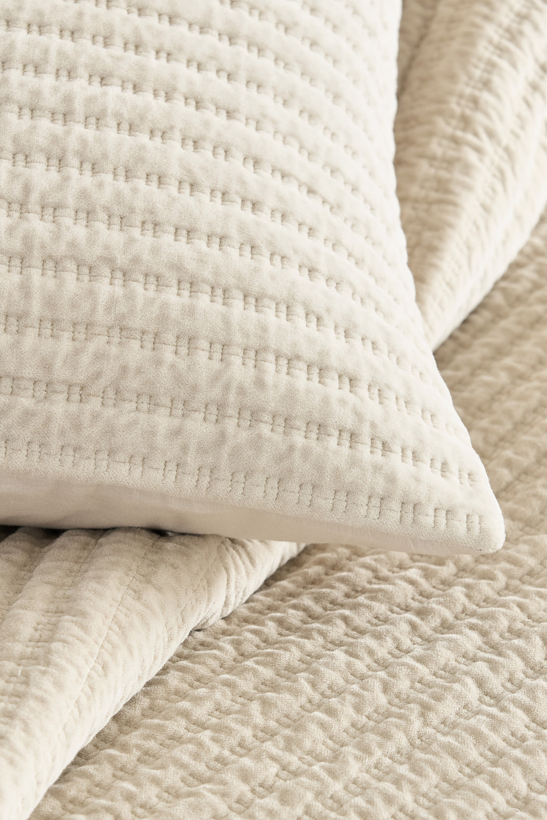 Farlow Oatmeal Cushion