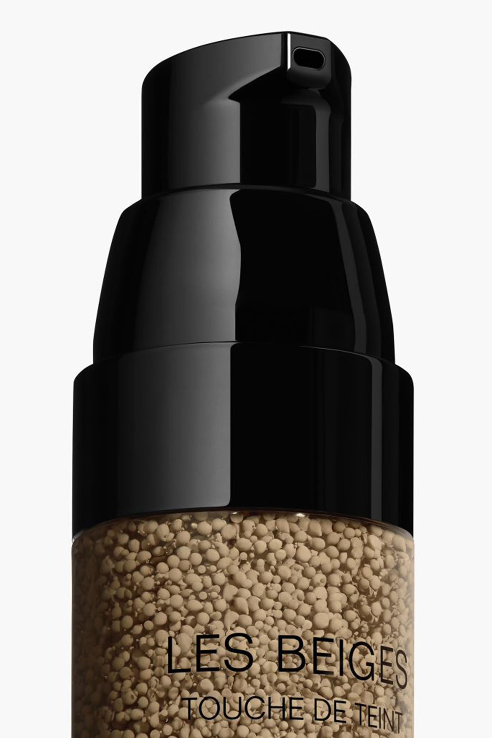 Les Beiges Water-Fresh Complexion Touch Even &ndash; Illuminate &ndash; Hydrate Br22