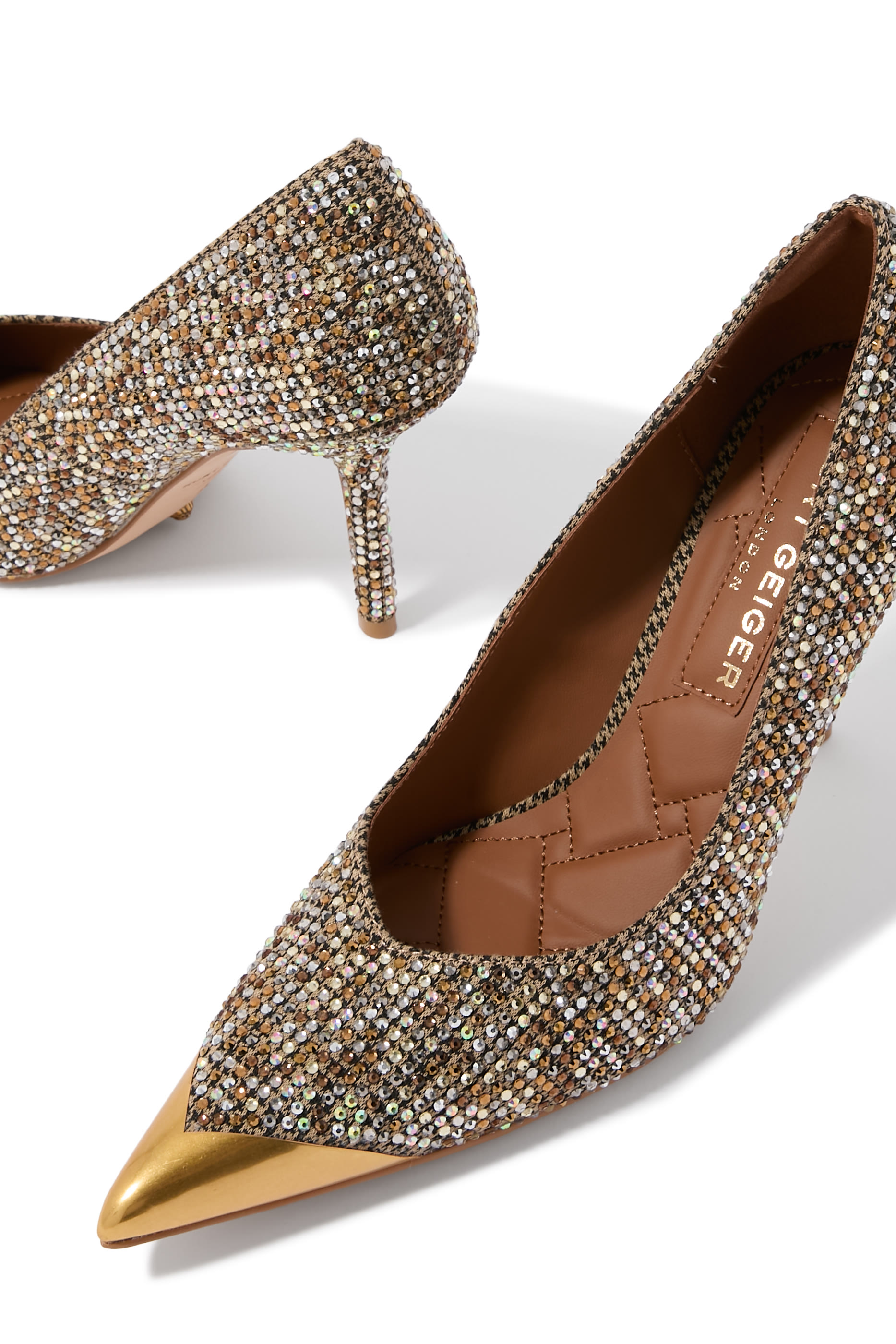 Regent Point Court Heels 70