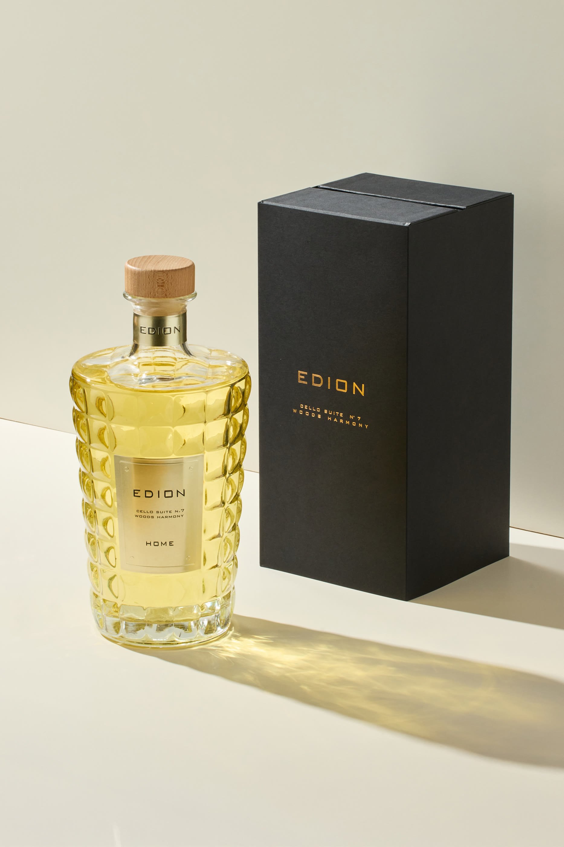 Cello Suite n.7 Woods Harmony Diffuser 