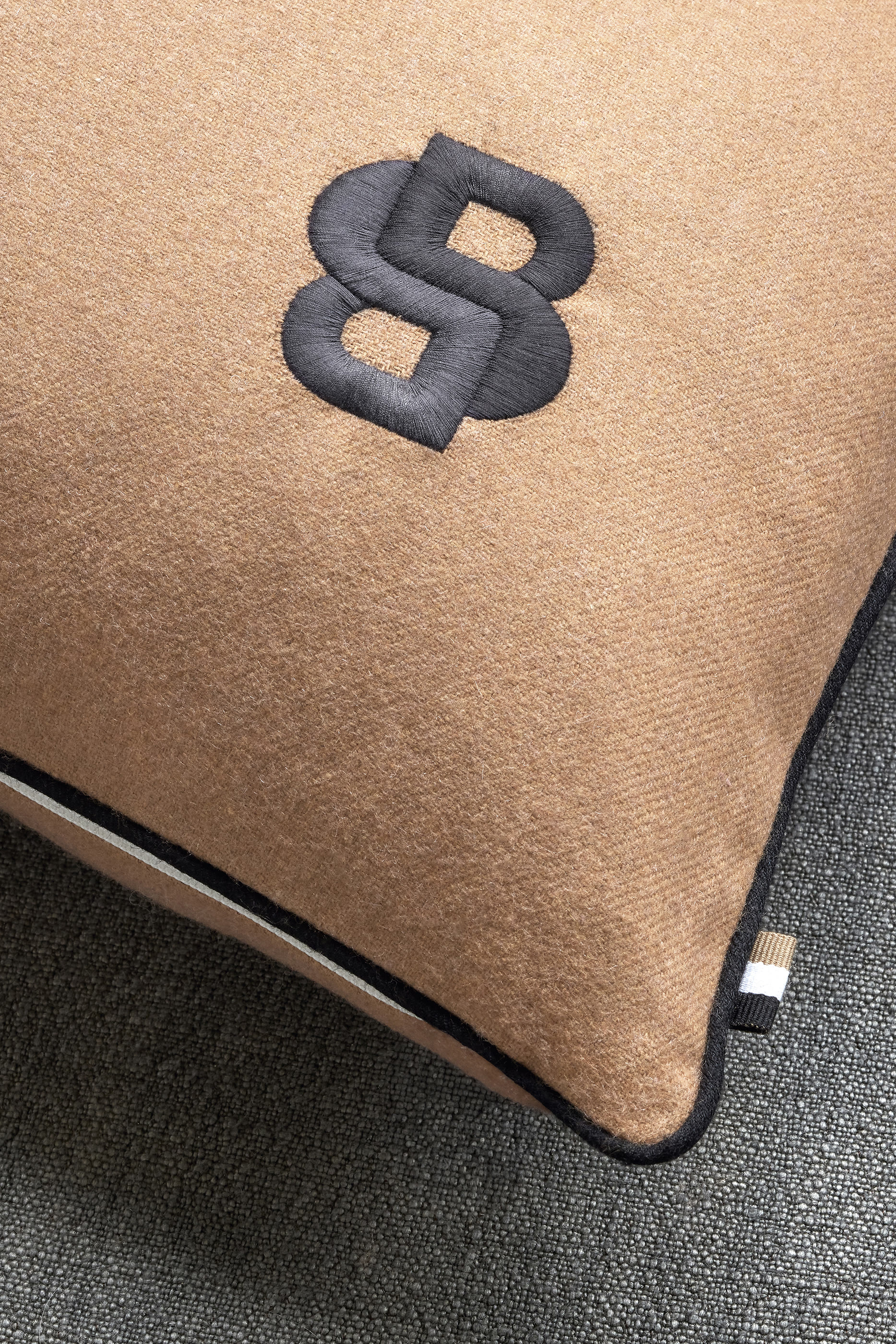 Double B Cushion Cover