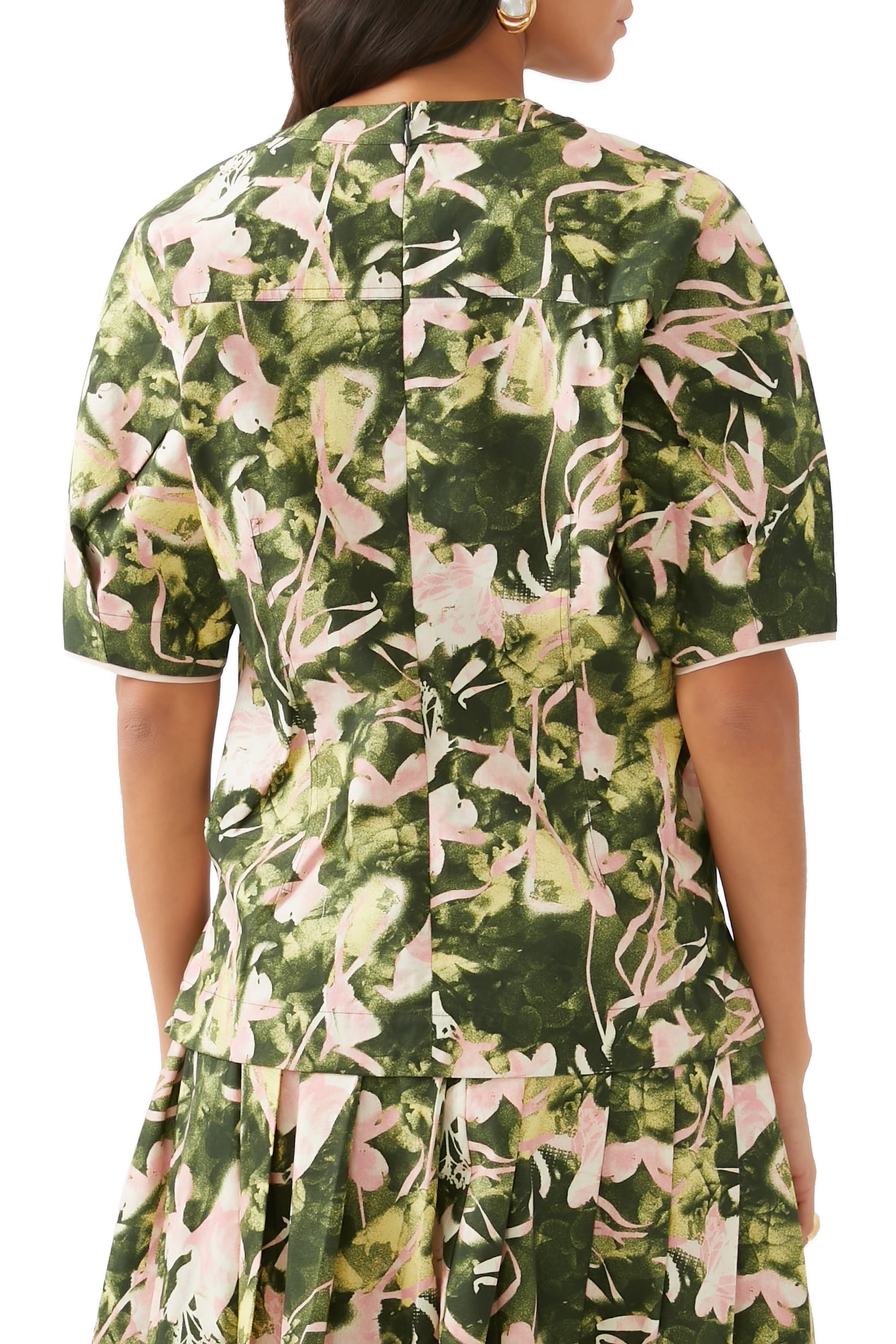 Floating Iris Short Sleeve Top