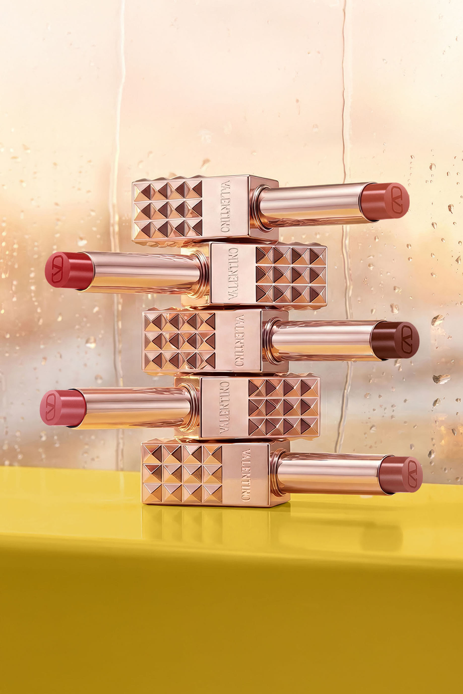 Spike Valentino Dew Shine Lipstick