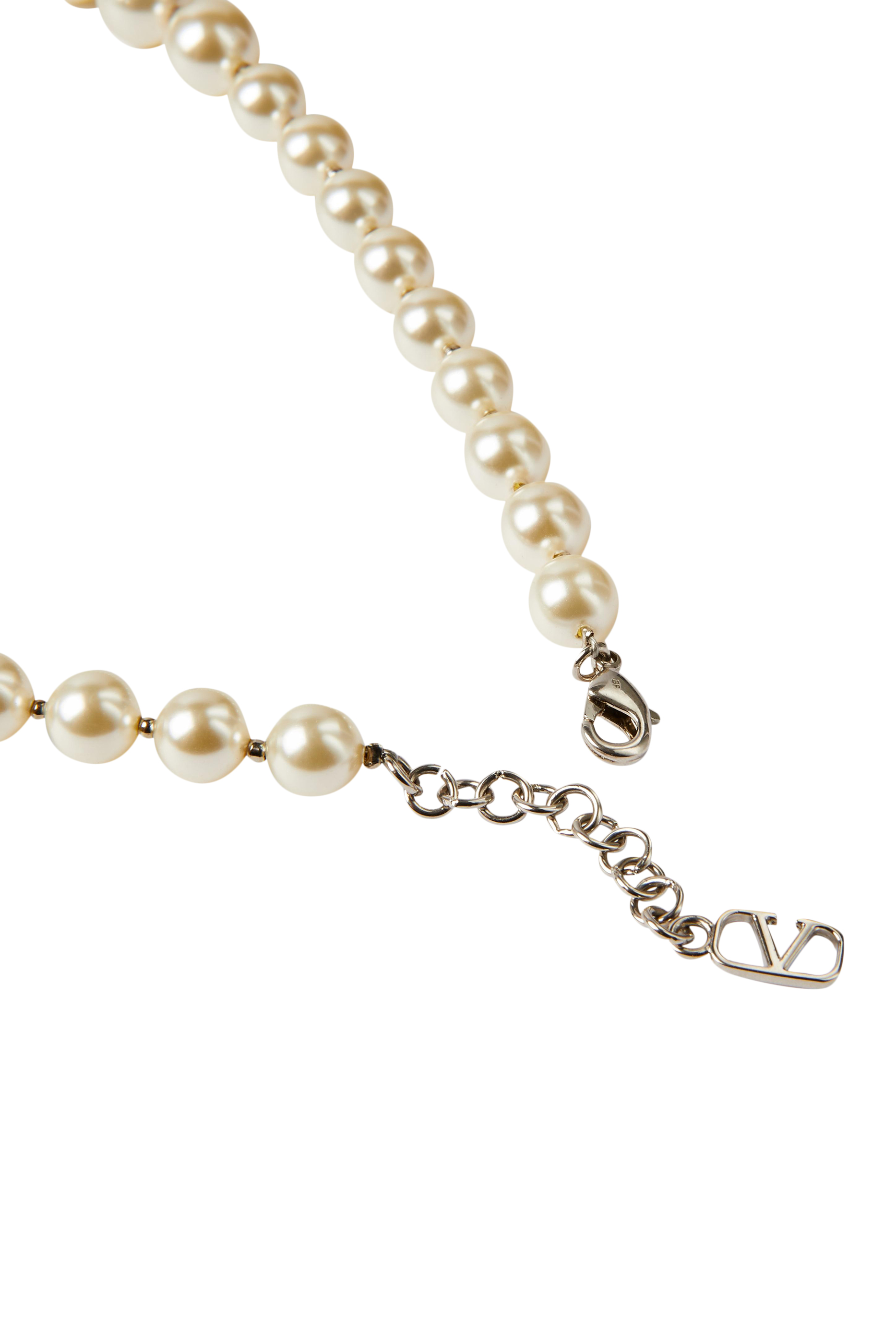 VLogo Signature Pearl Necklace