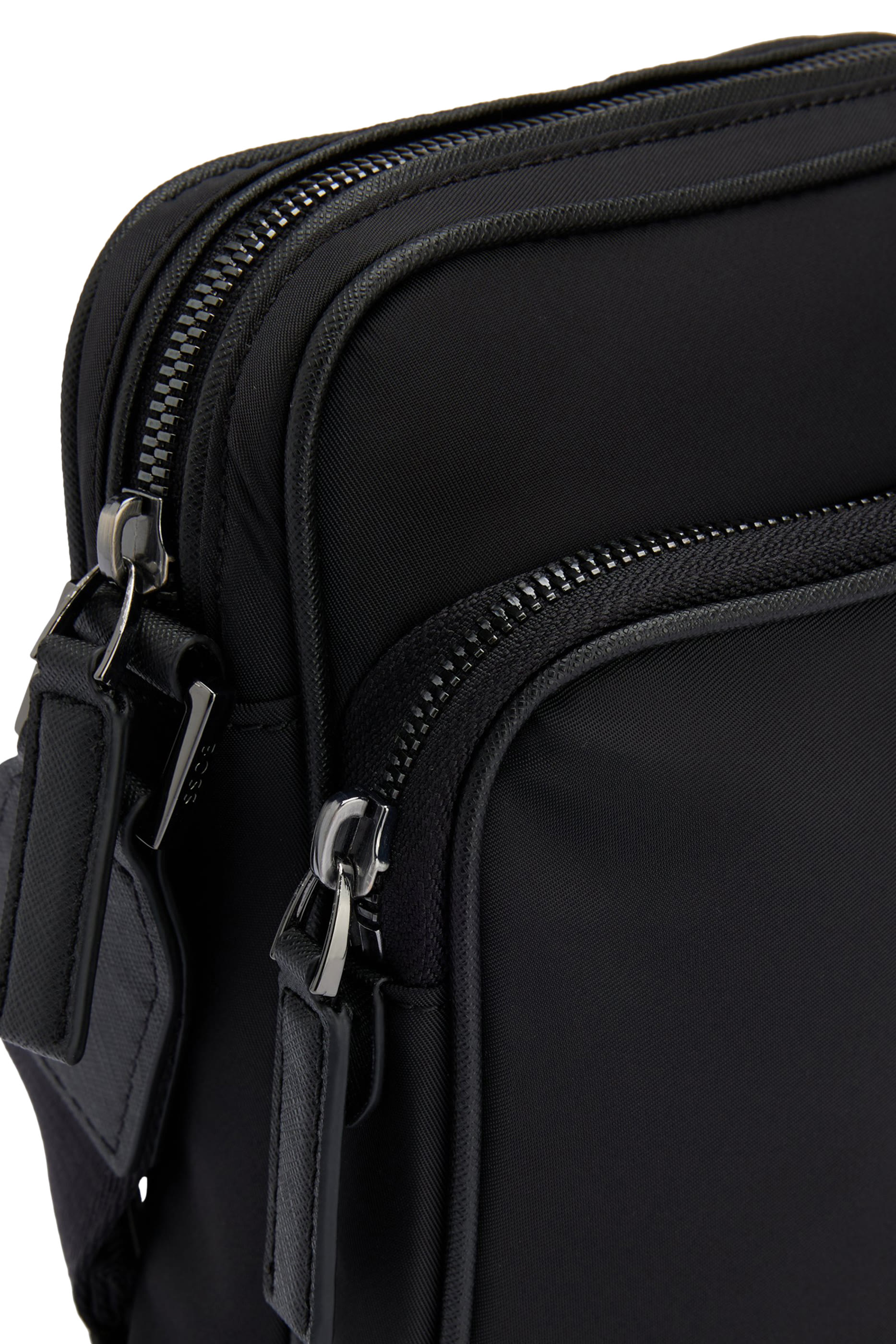 B Icon Crossbody Bag