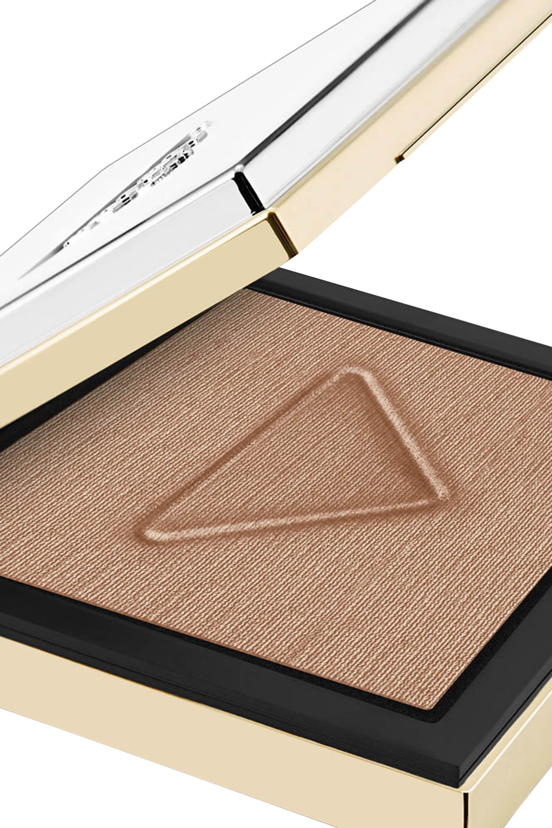 Light Glowing Highlighter Powder