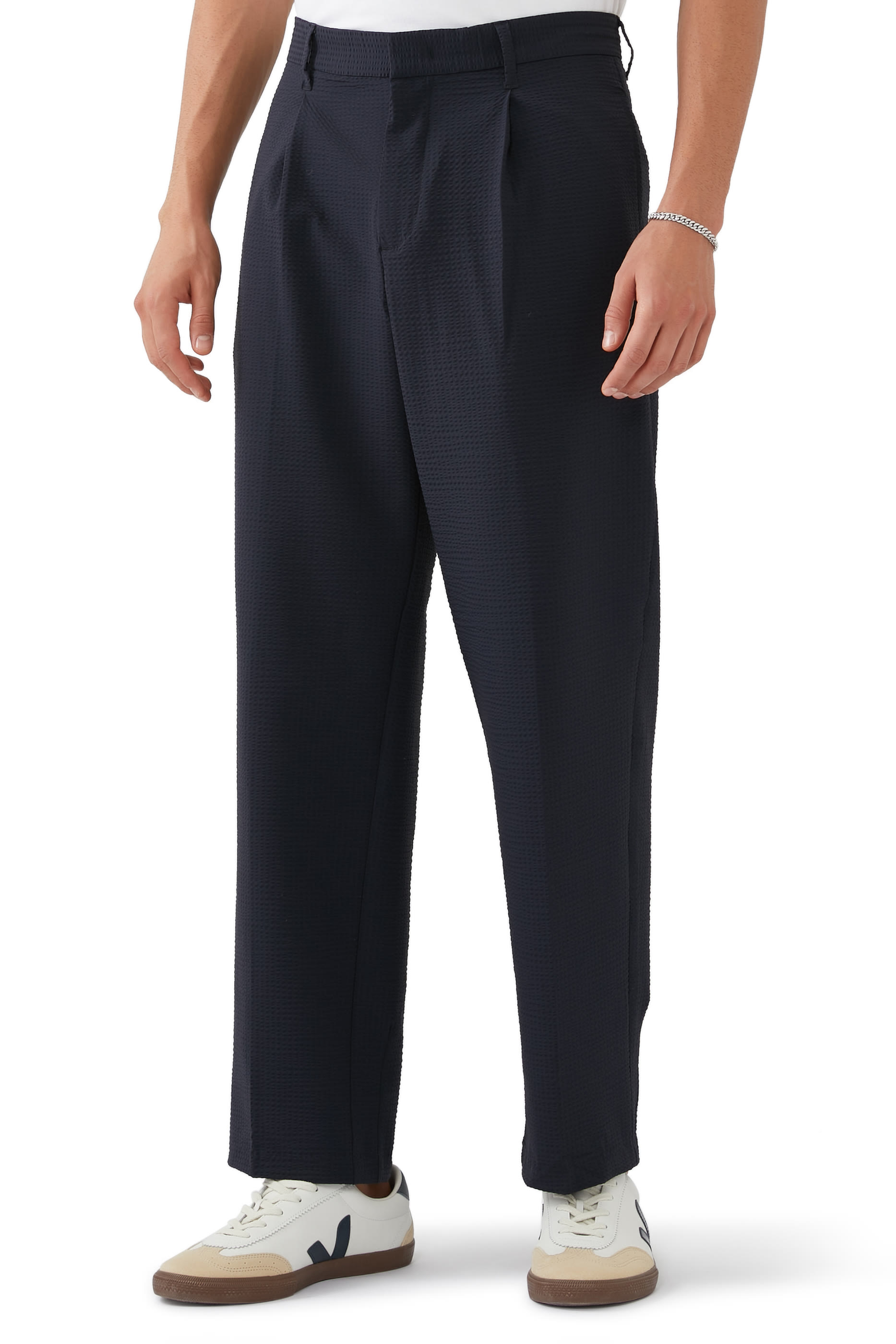 Pleated Technical-Seersucker Chinos