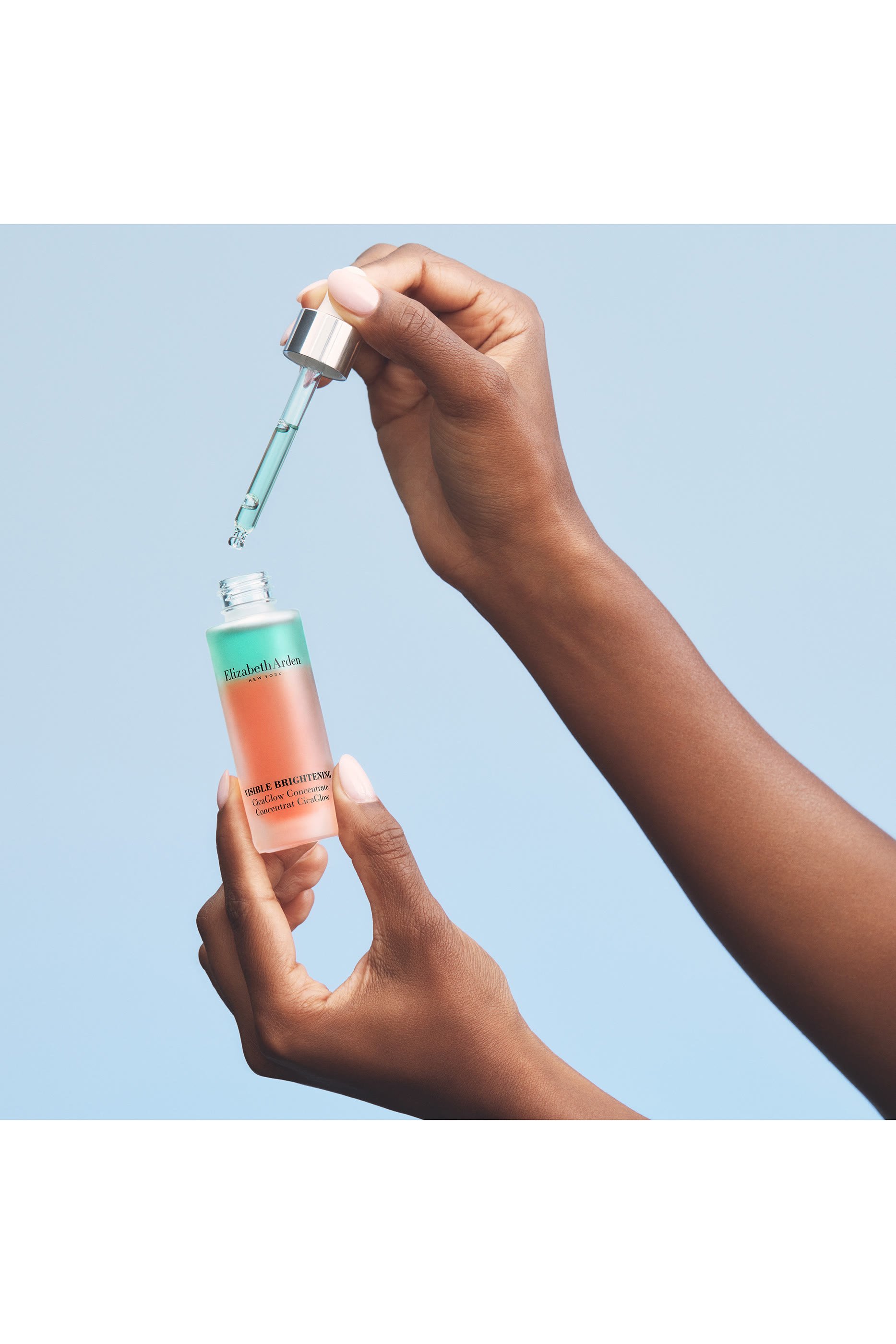 Visible Brightening CicaGlow Concentrate