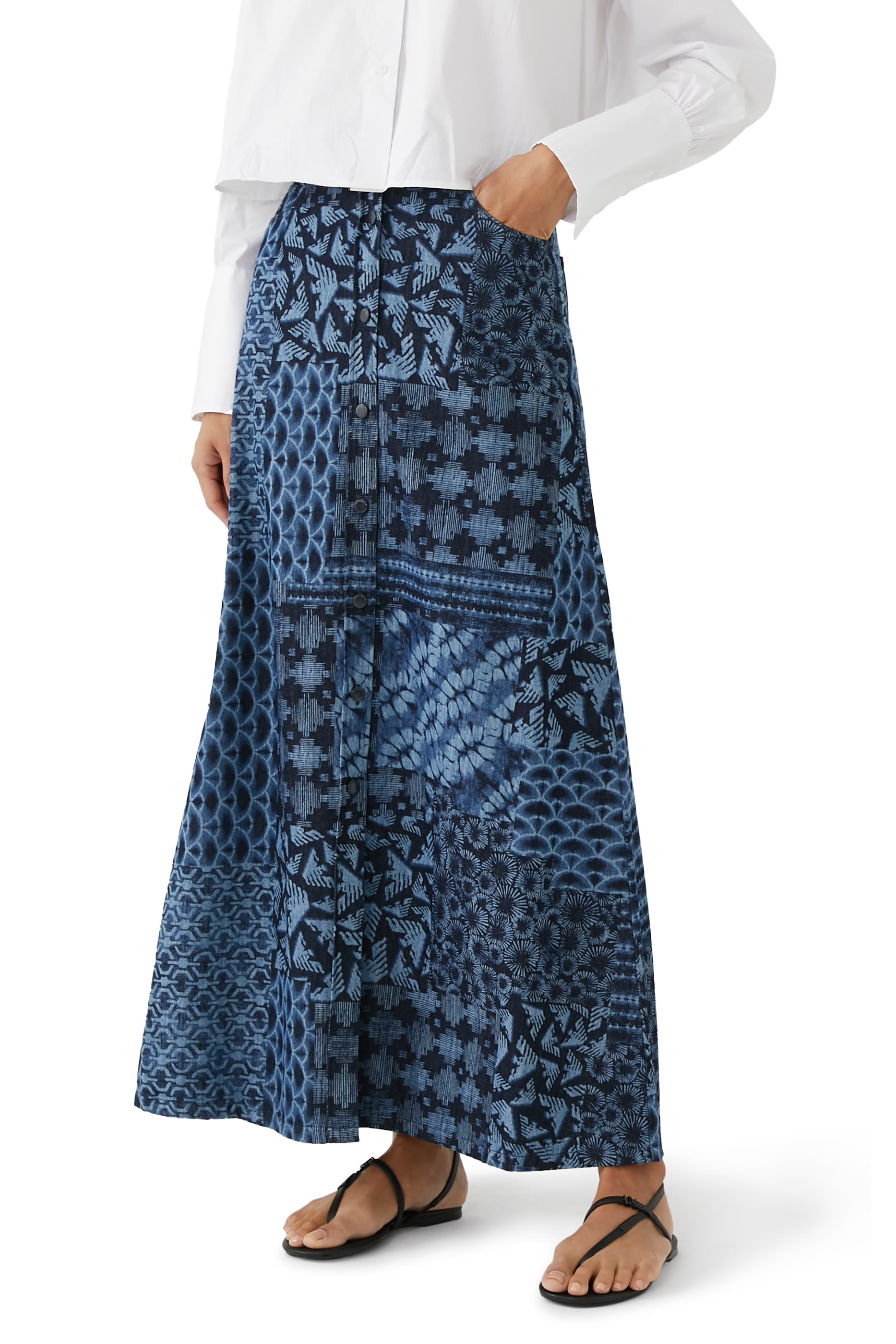 AX Logo Etoile Sandals