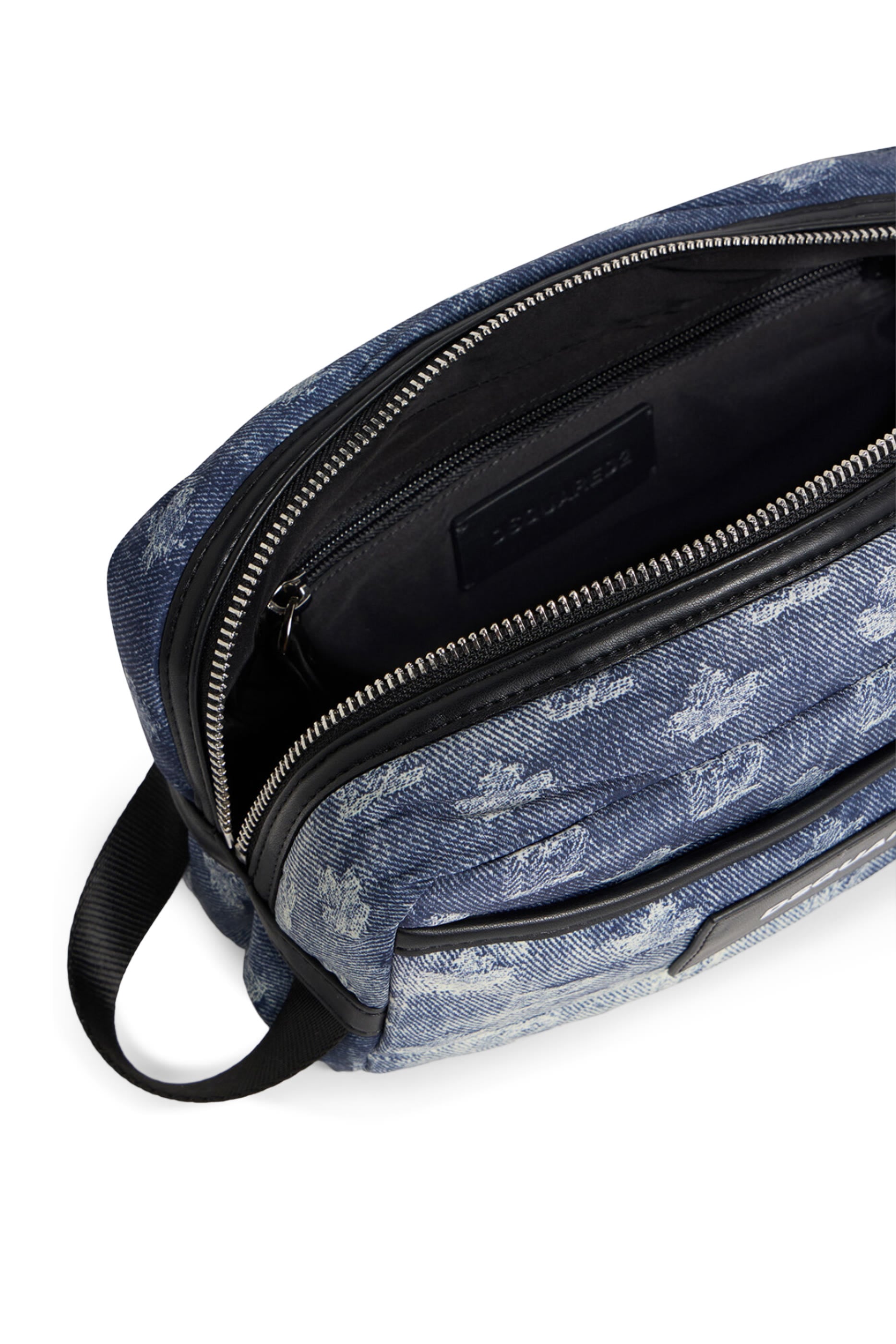 D2 Monogram Beauty Case 
