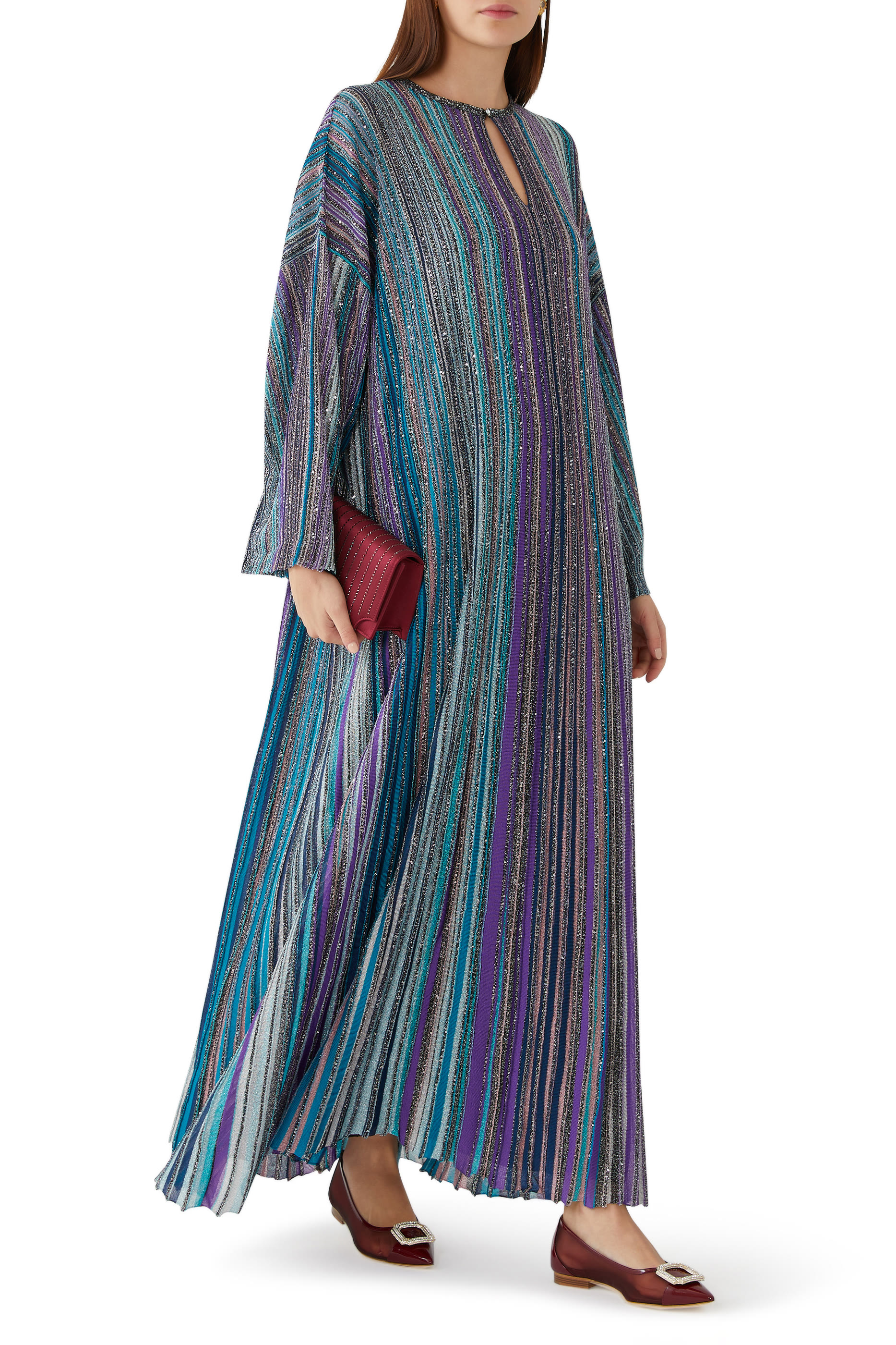 Pointed Toe Flat Pumps with Crest Buckle