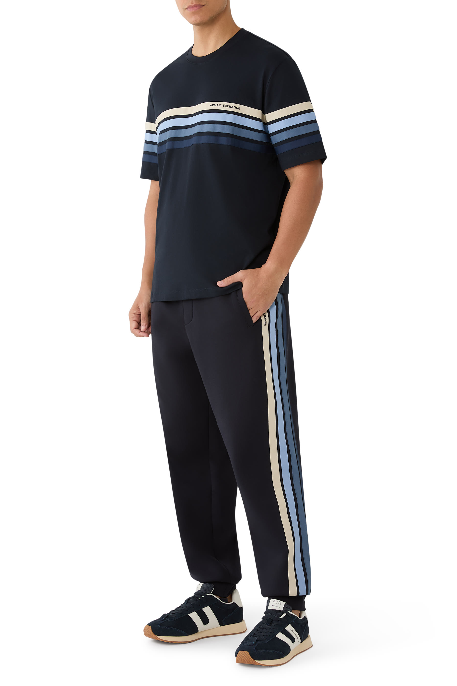 Side Logo Band Sneakers