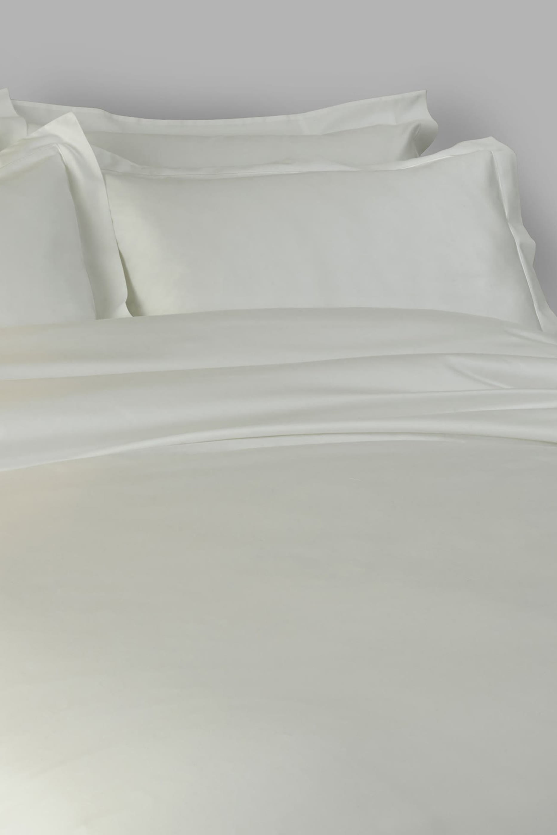 Suave Quilted Pillowcase