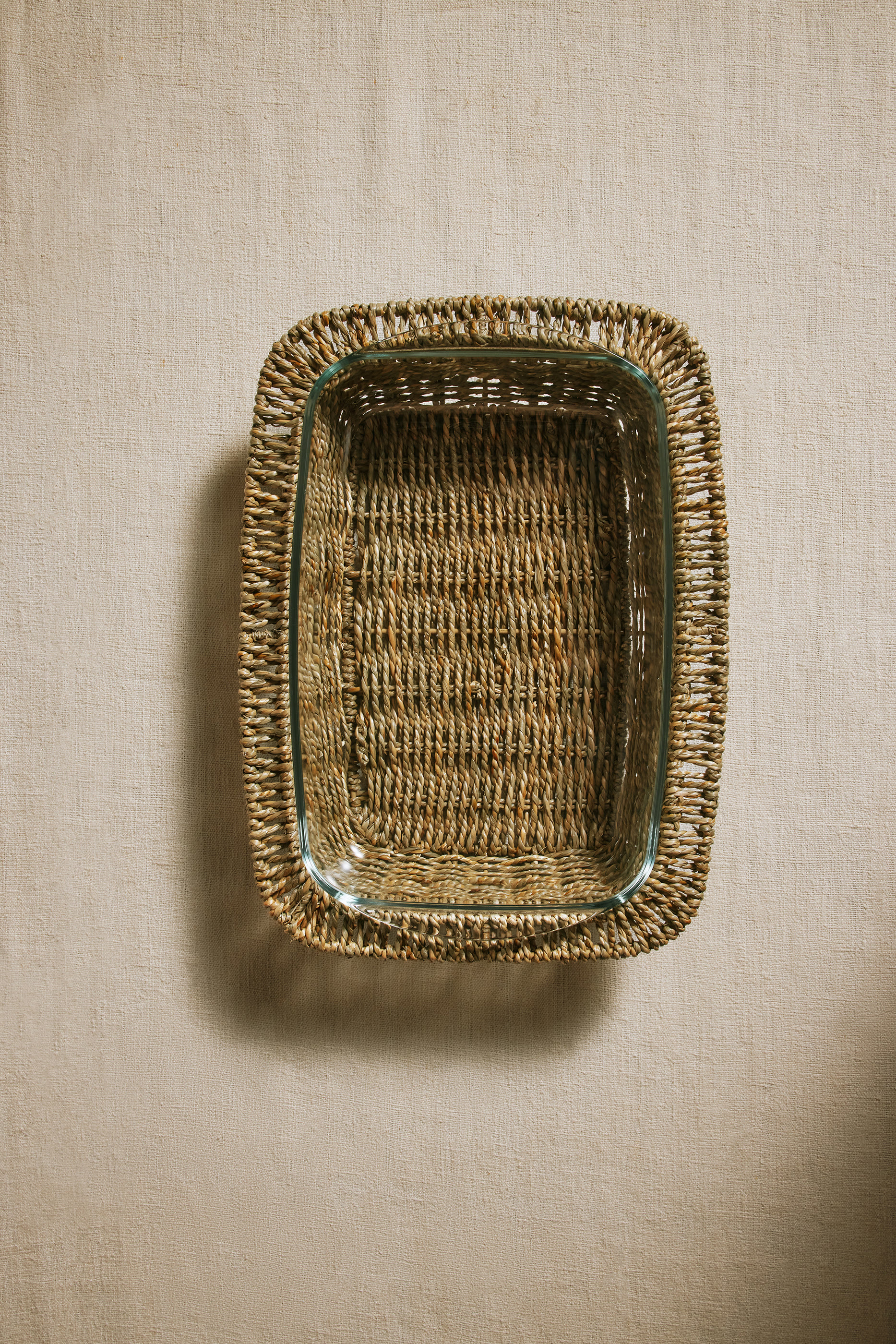 Glass and Seagrass Medium Oven Dish