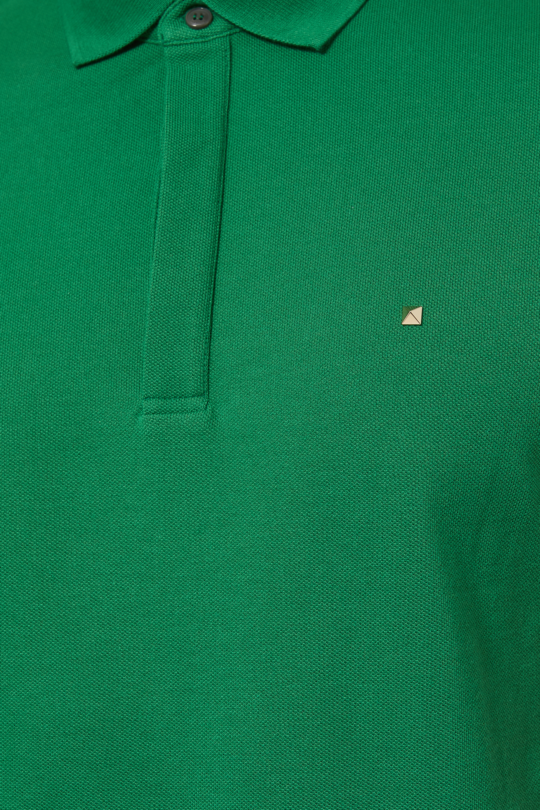 Piqu&eacute; Polo Shirt