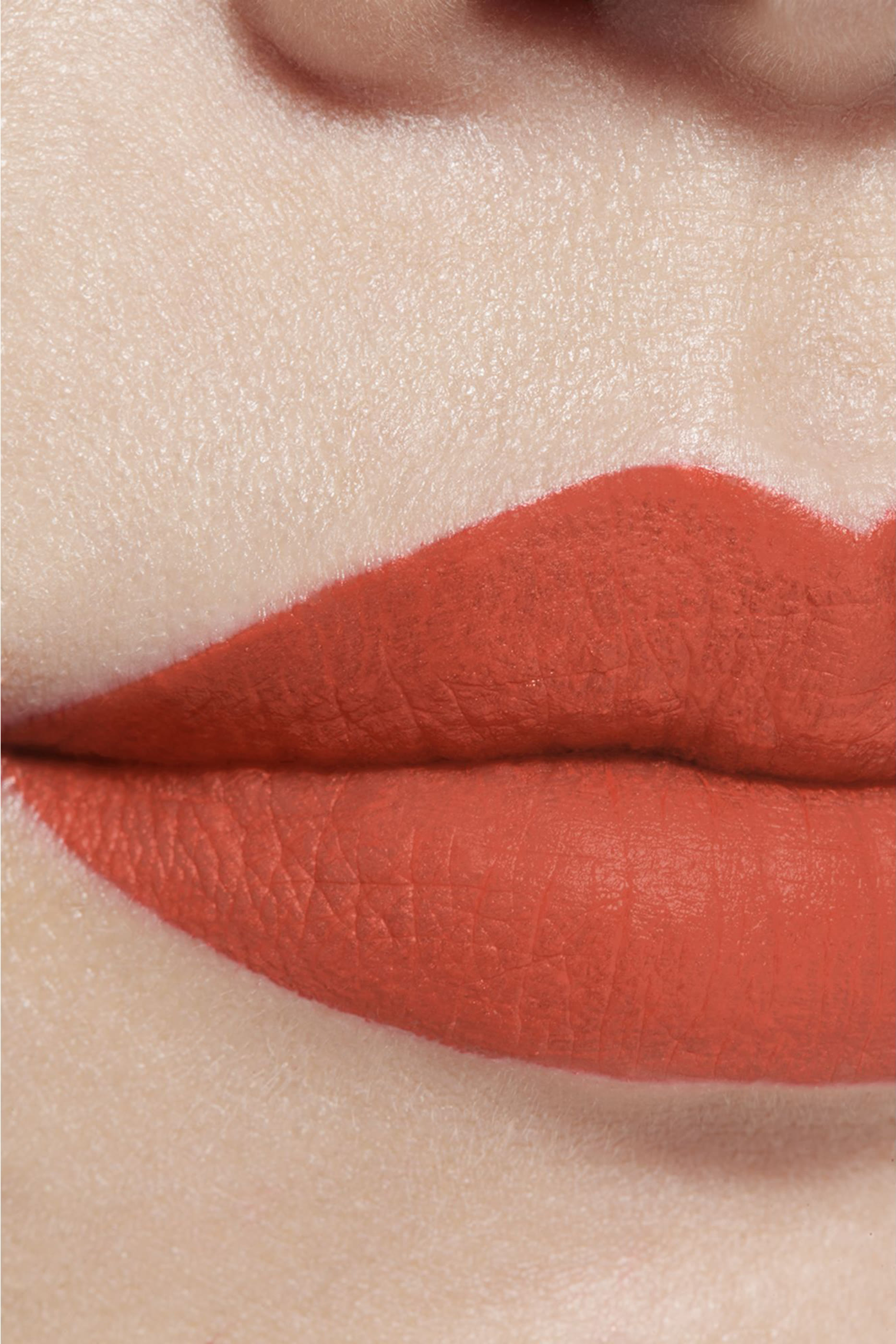 Chanel Rouge Allure Liquid Velvet Ultrawear Intense Matte Liquid Lip Colour