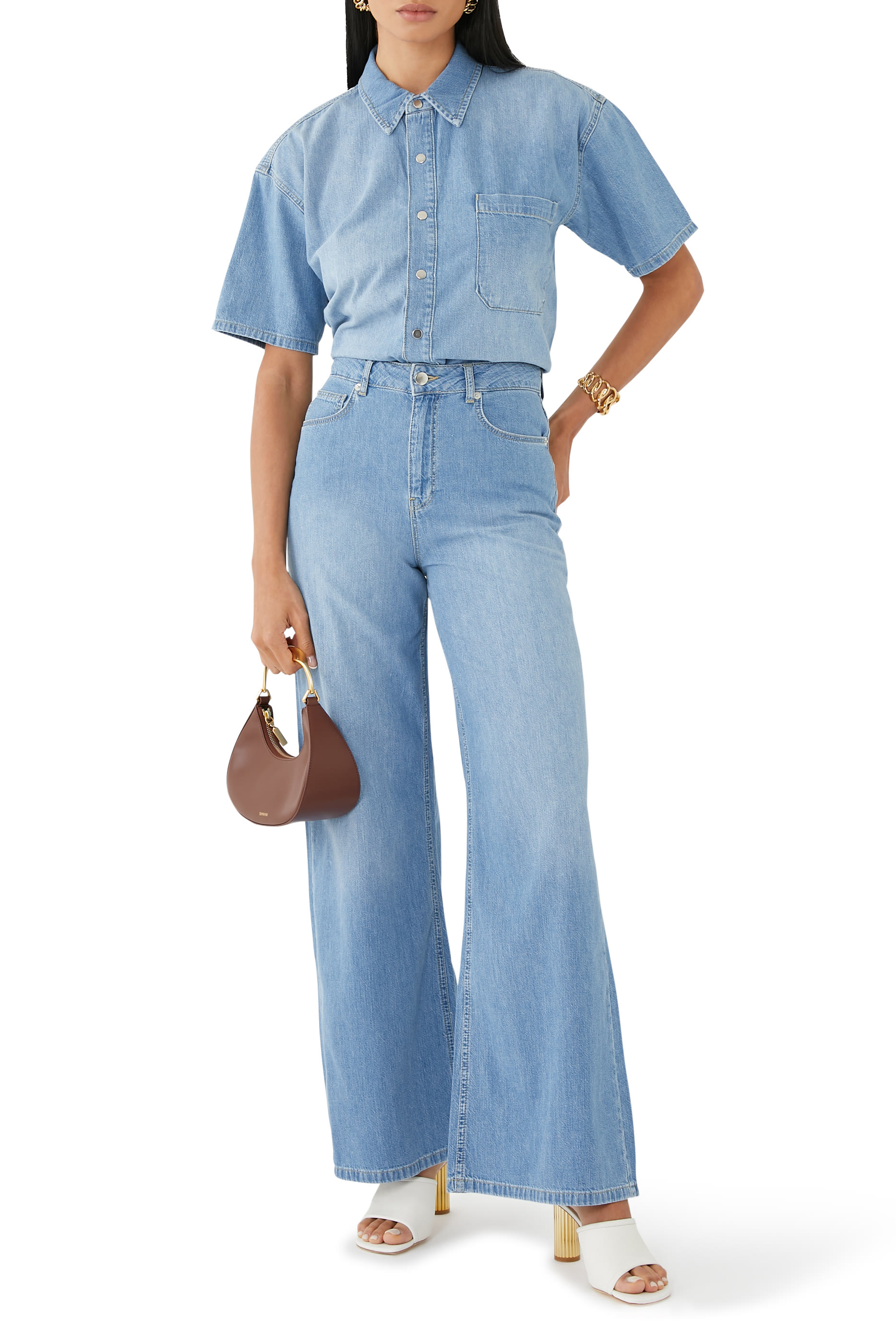 Mid-Rise Wide-Leg Jeans