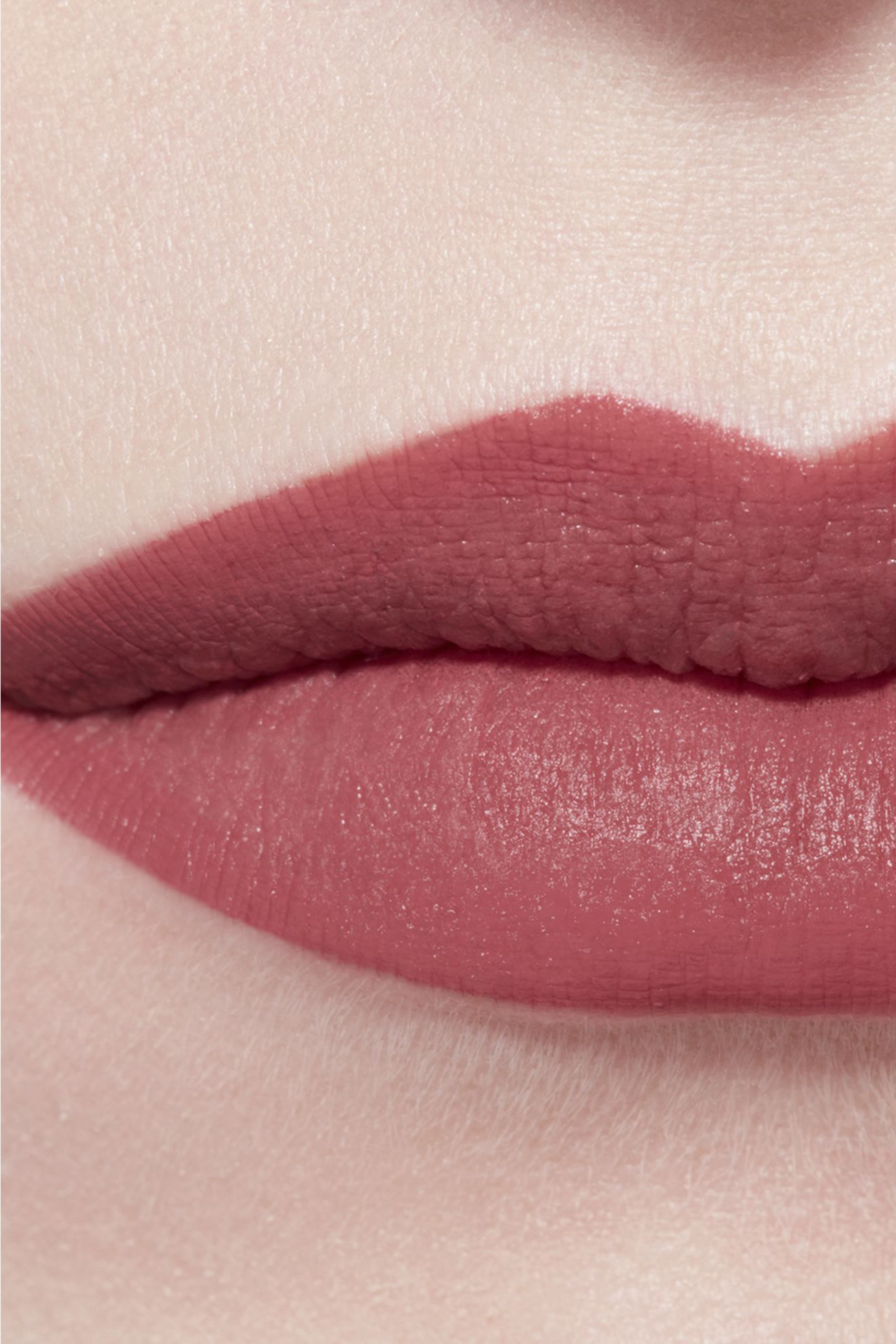 Rouge Allure Velvet Luminous Matte Lip Colour