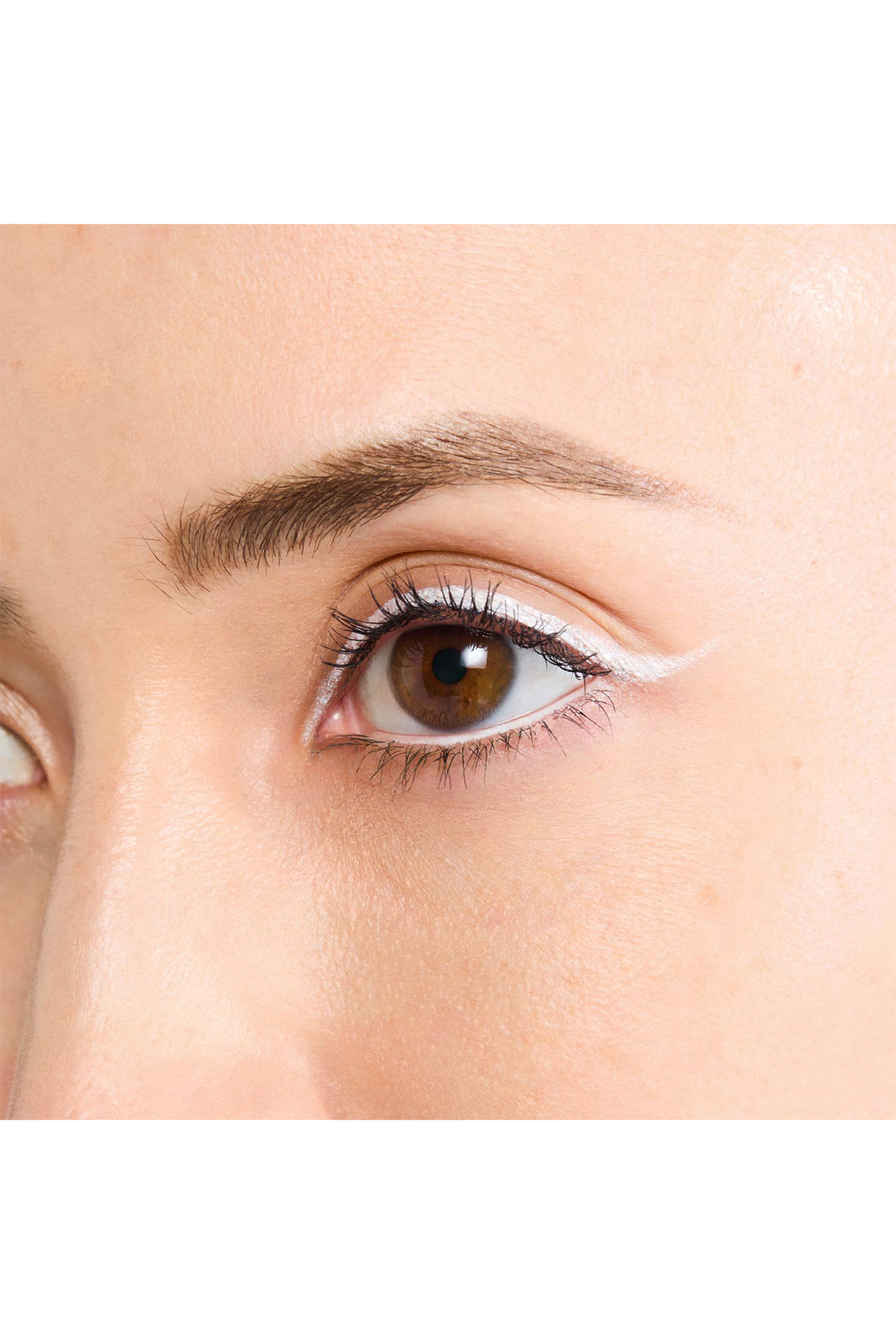 High Impact&trade; Gel Tech Eyeliner