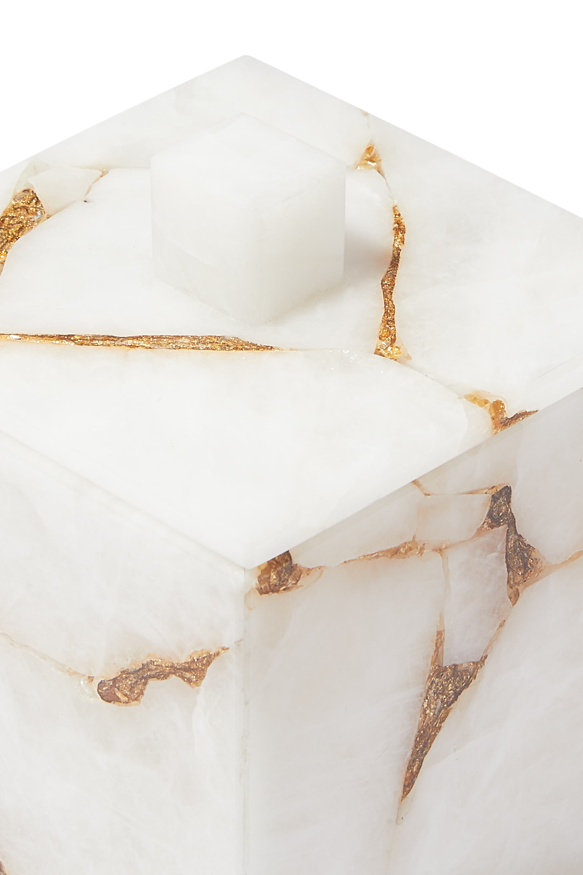 Taj Milk Quartz Container