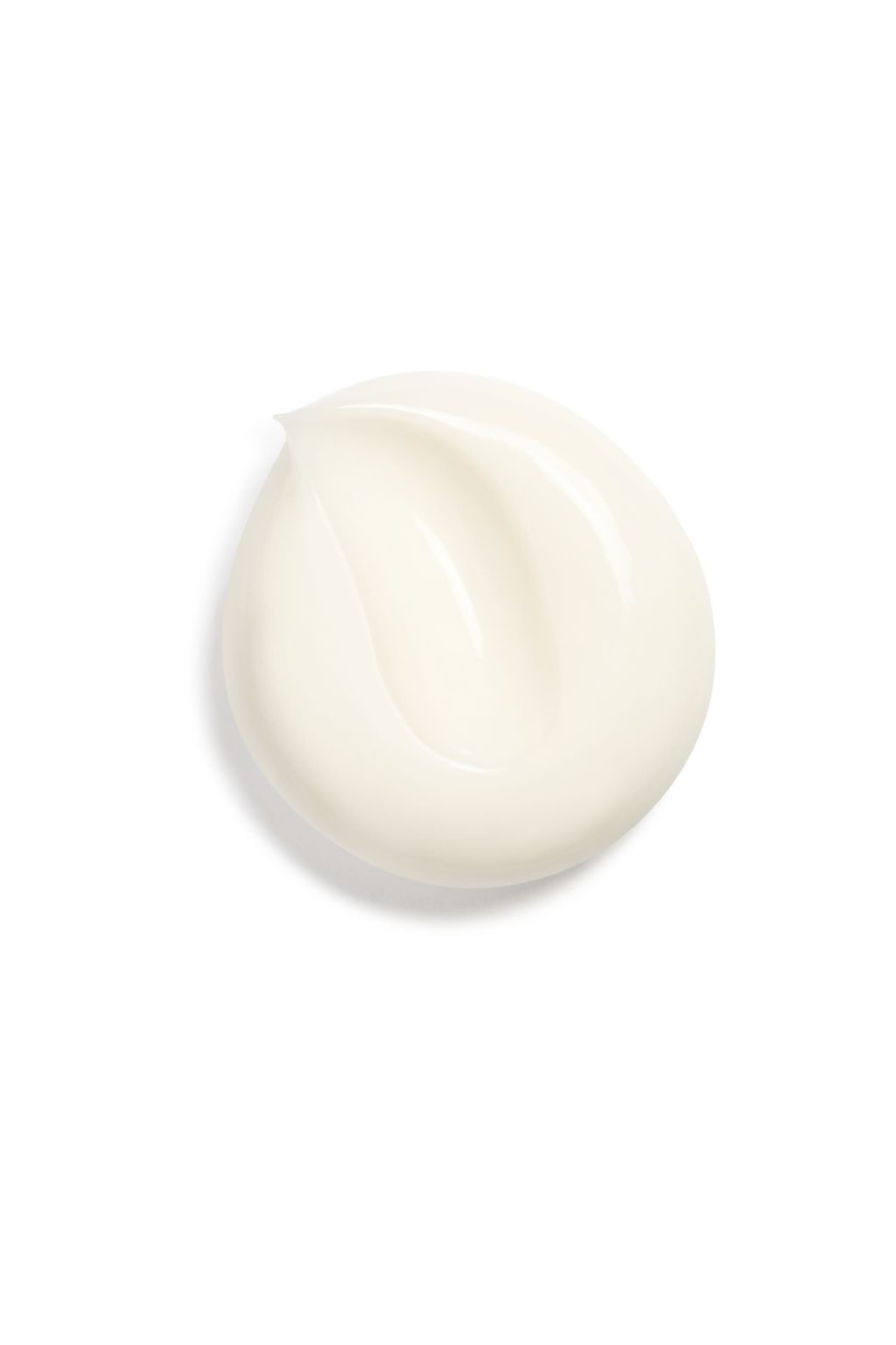 N°1 DE CHANEL REVITALISING CREAM REFILL - Smooths - Plumps - Provides Comfort