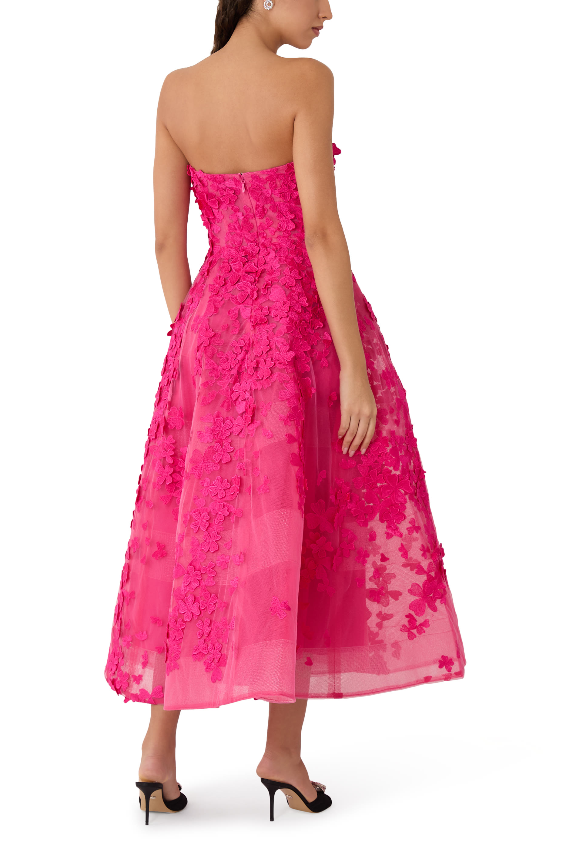 Sweetheart Lace Tea-Length Dress